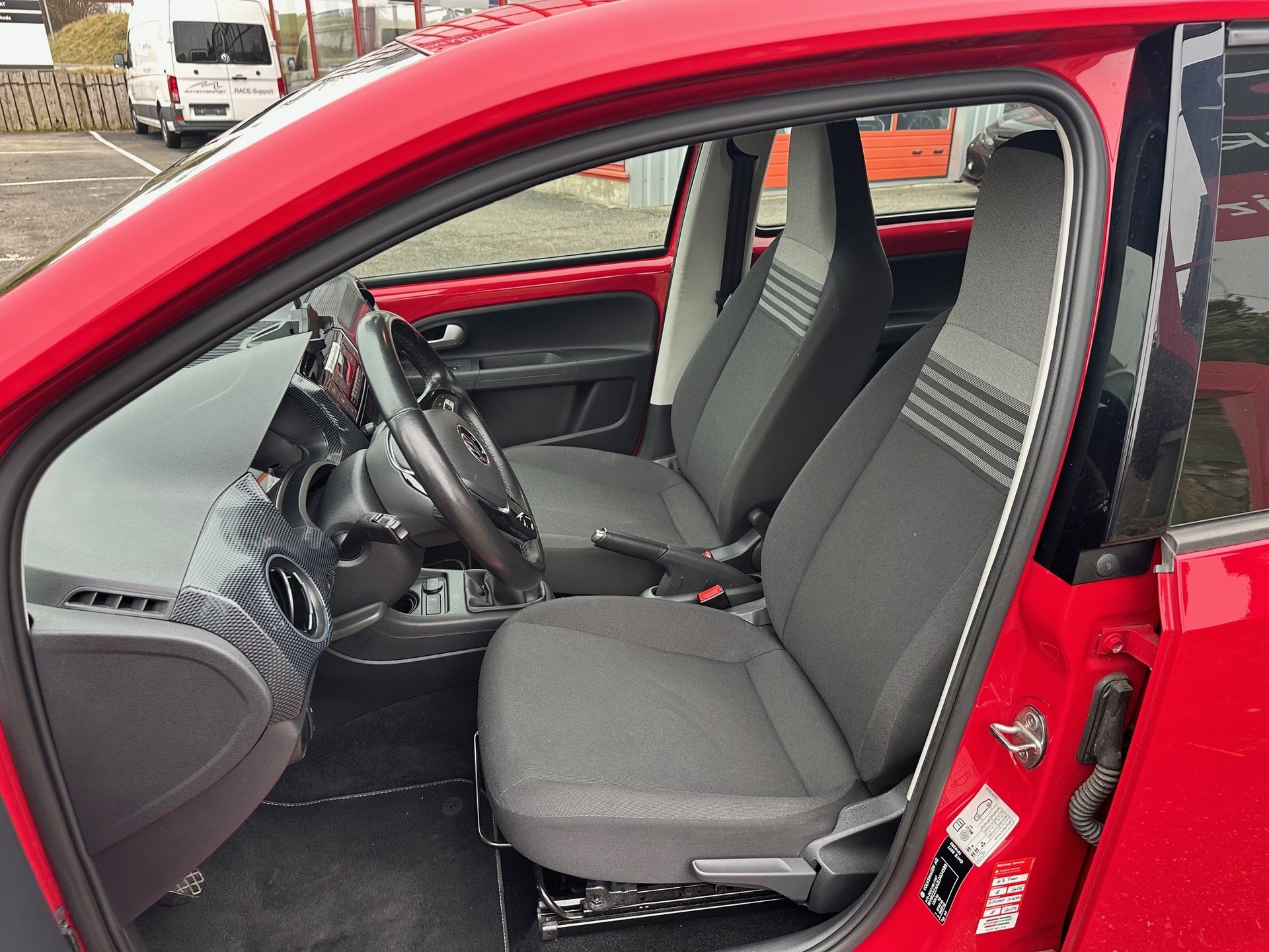 VW Up 1.0 MPI move up-image-5