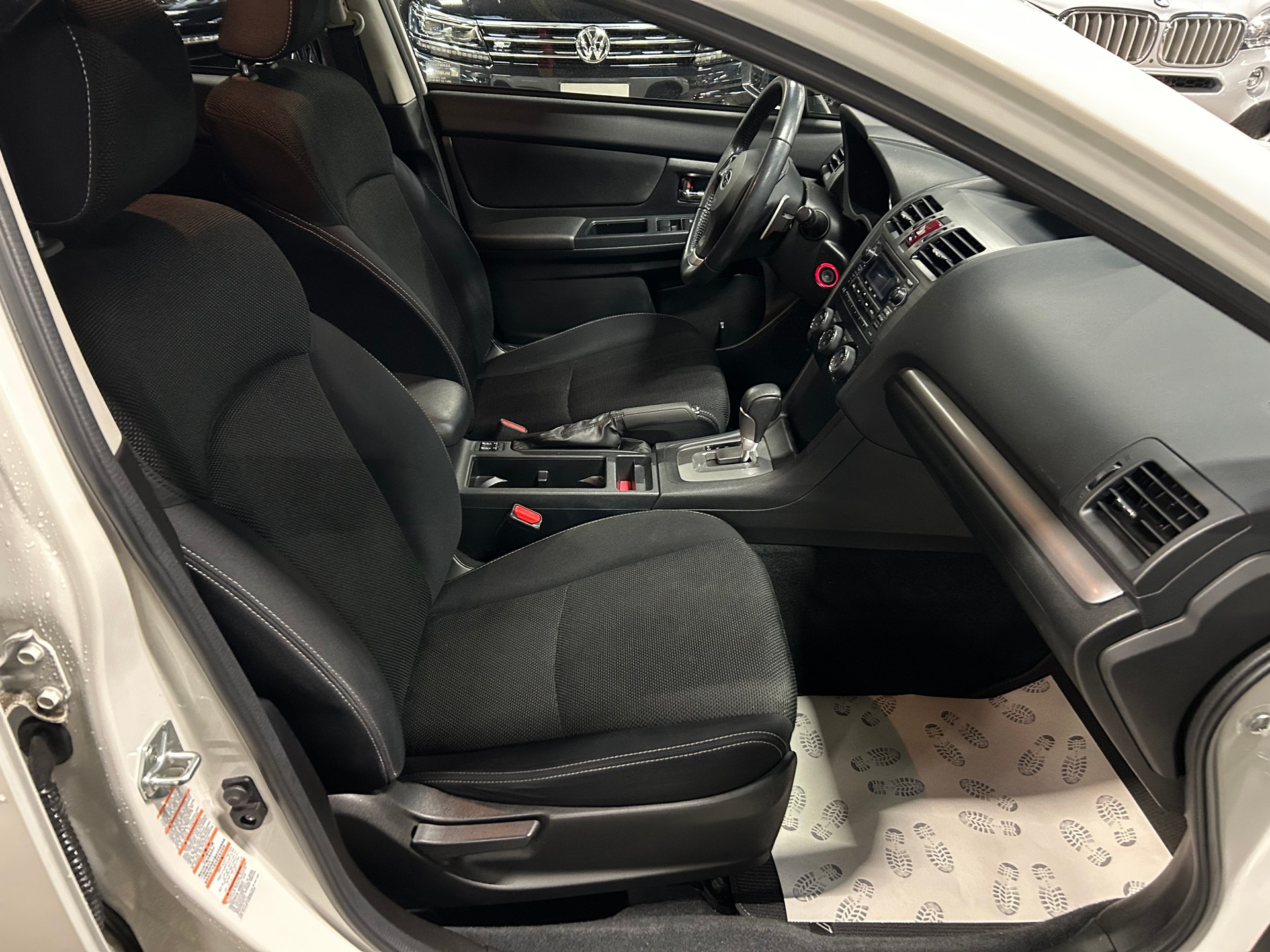SUBARU XV 2.0 Swiss Two AWD CVT-image-13