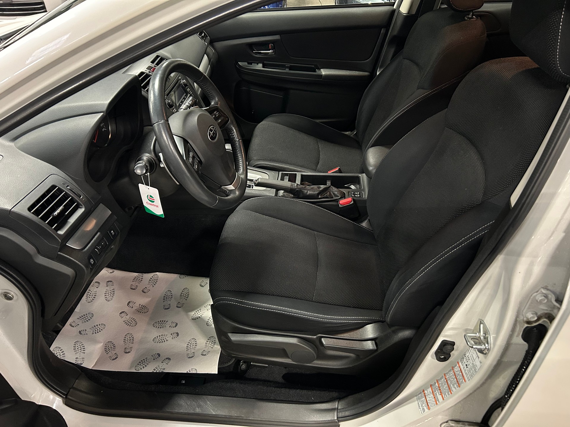 SUBARU XV 2.0 Swiss Two AWD CVT-image-9