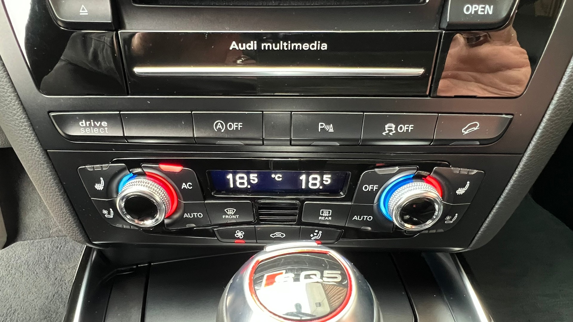 AUDI SQ5 3.0 TDI QUATTRO TIPTRONIC l 313 PS-image-29