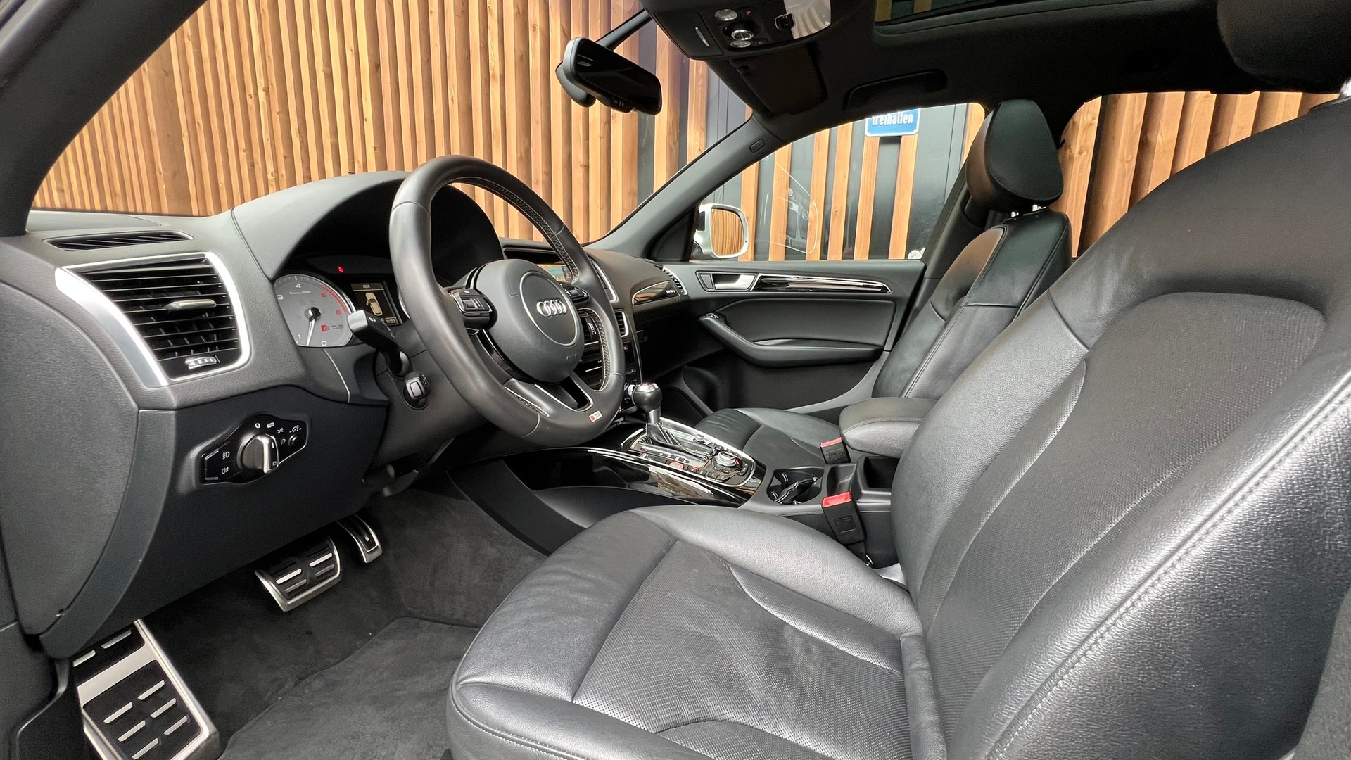 AUDI SQ5 3.0 TDI QUATTRO TIPTRONIC l 313 PS-image-27