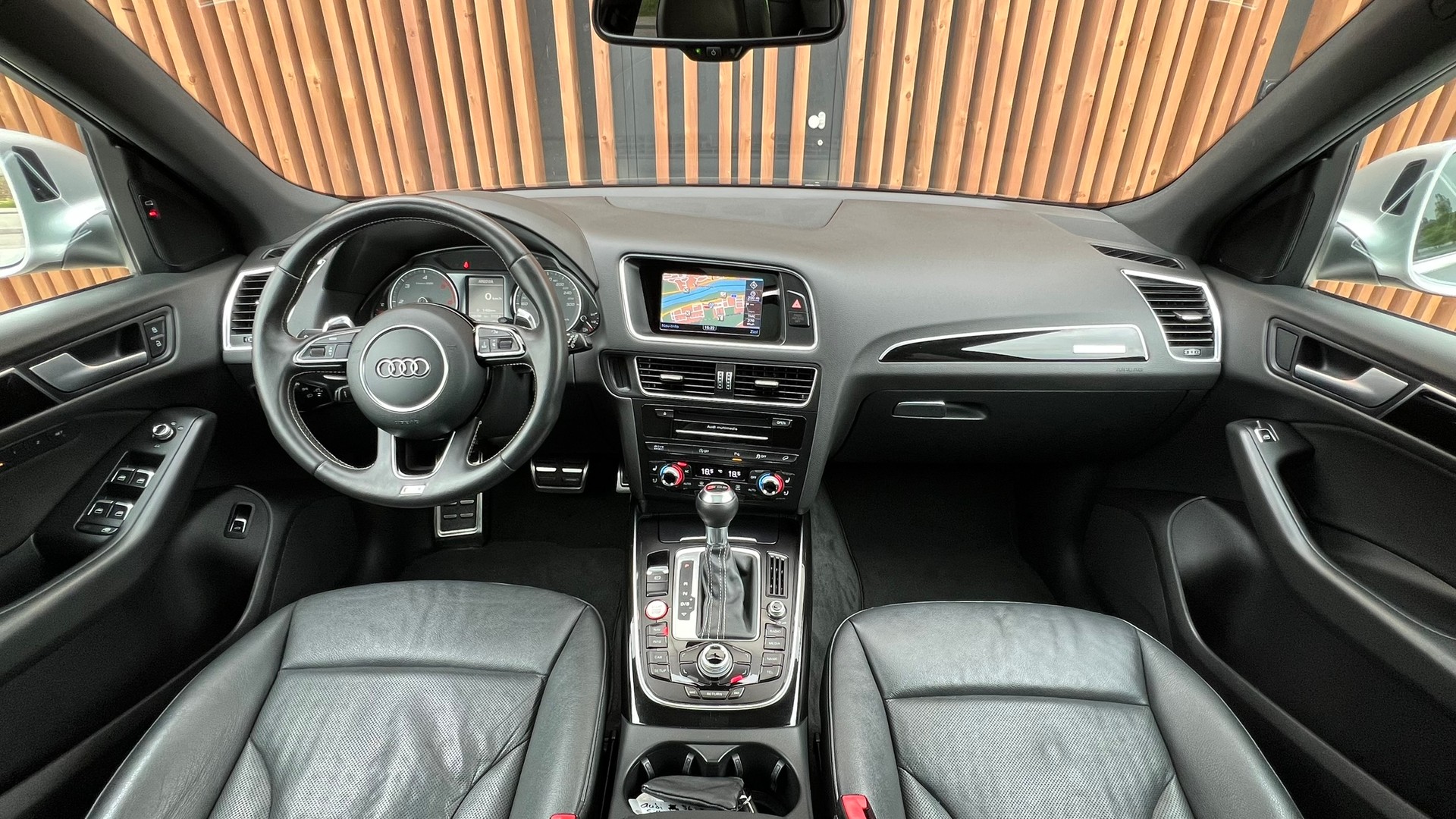 AUDI SQ5 3.0 TDI QUATTRO TIPTRONIC l 313 PS-image-25