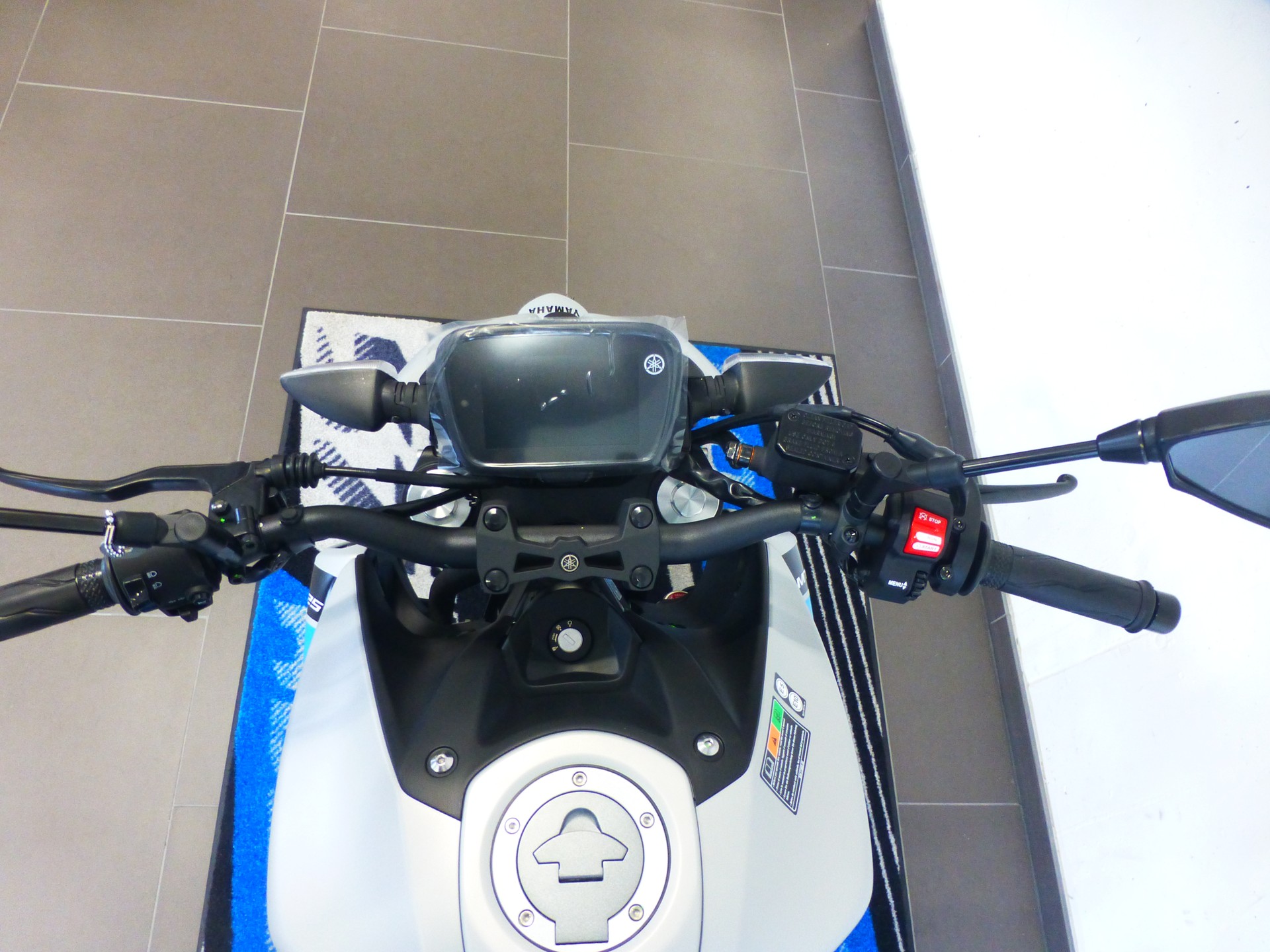 YAMAHA MT-125 ABS-image-9