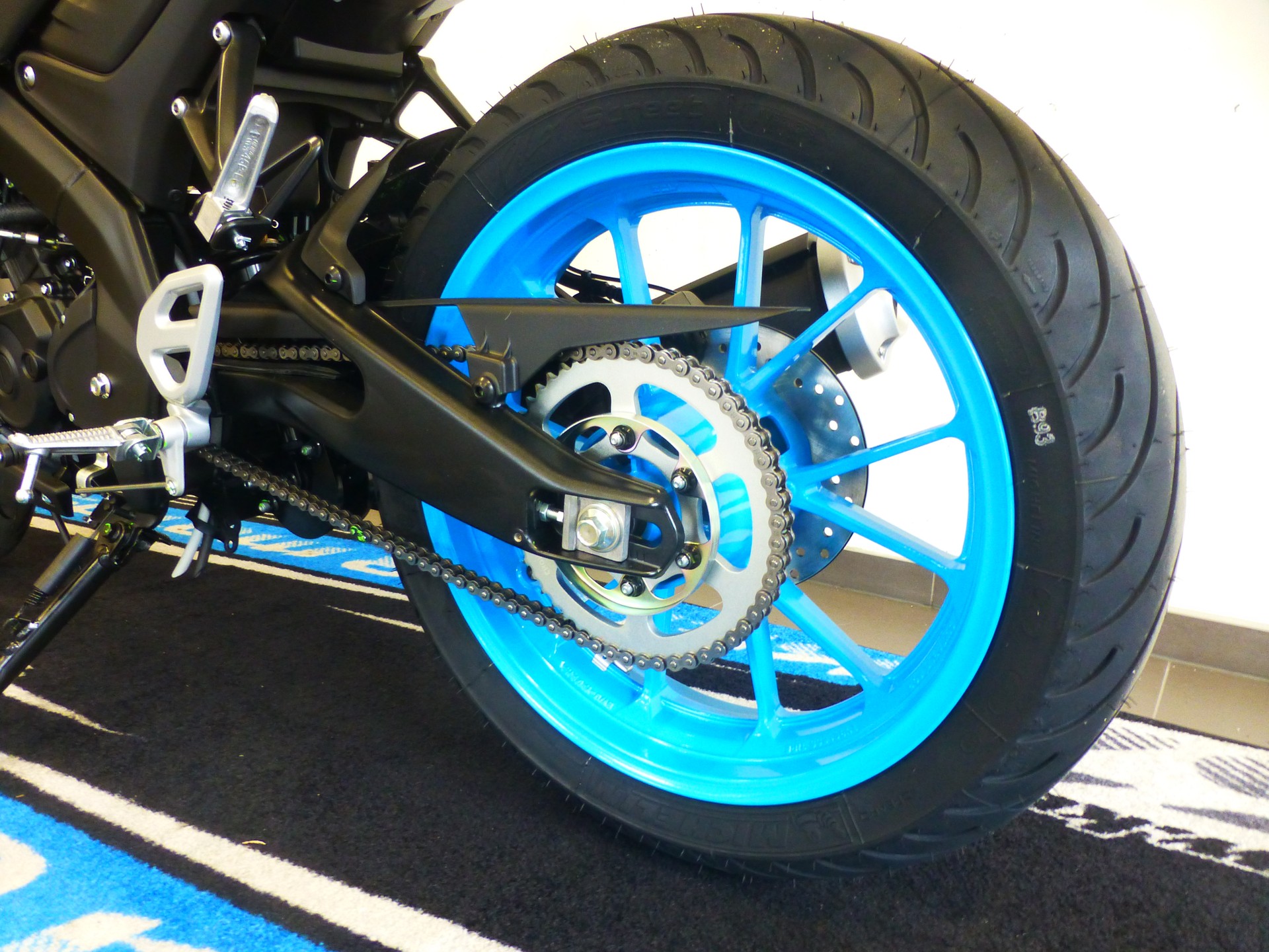 YAMAHA MT-125 ABS-image-7