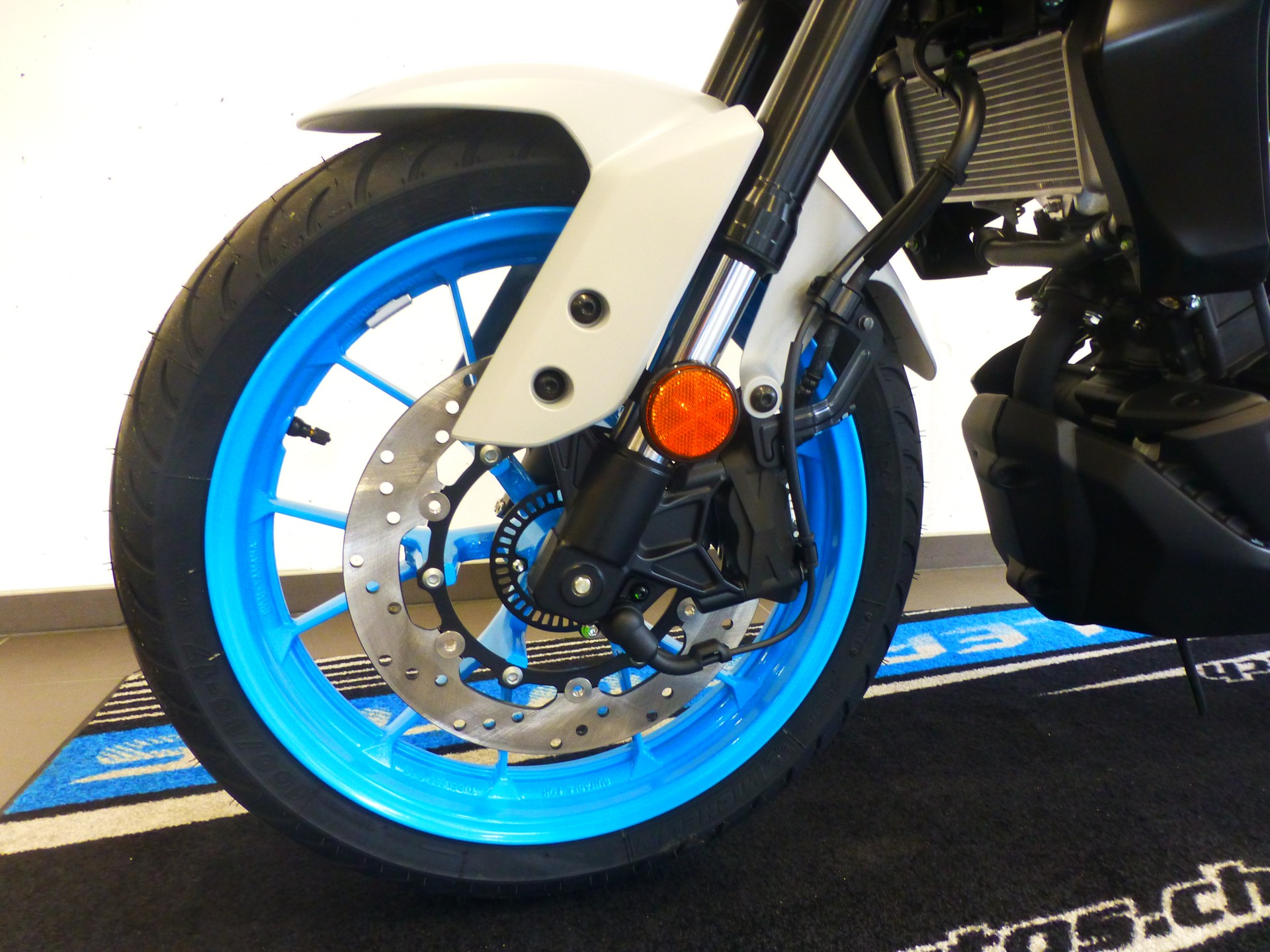 YAMAHA MT-125 ABS-image-5