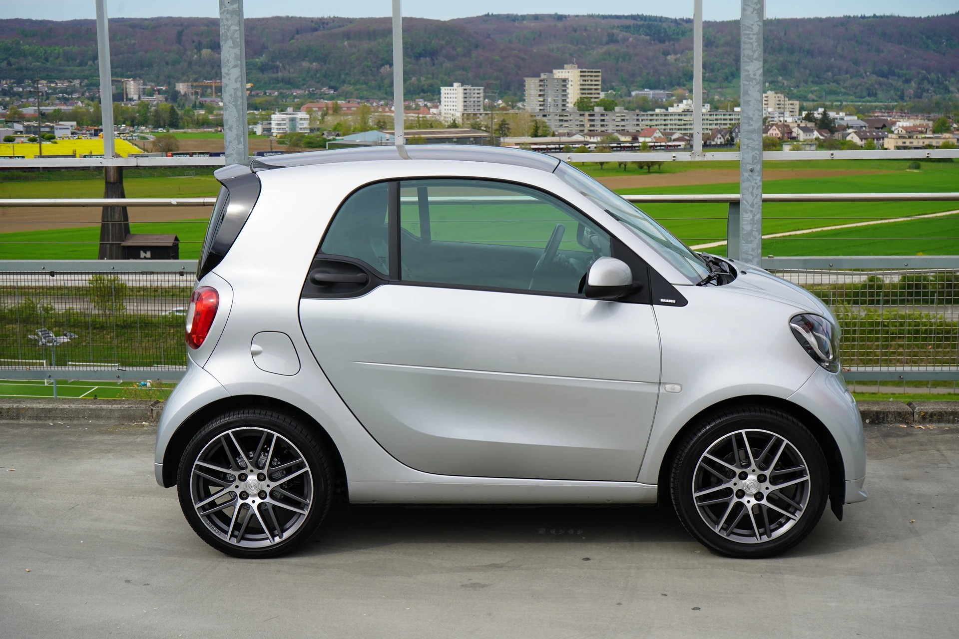 SMART FORTWO BRABUS TWINMATIC l 109 PS-image-4