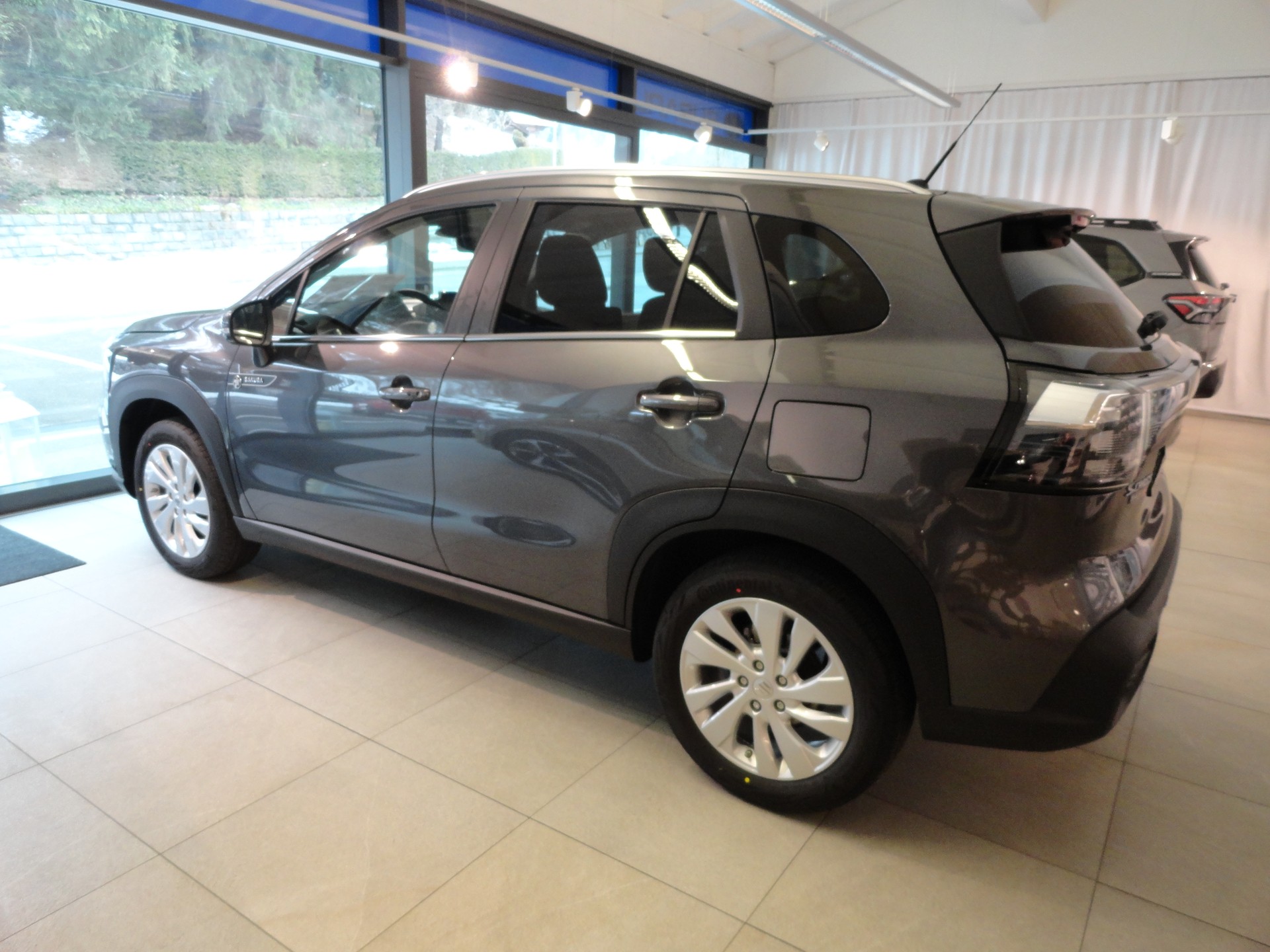 SUZUKI S-Cross 1.4 16V Sakura MHD 4WD Automatic-showroom-element-3