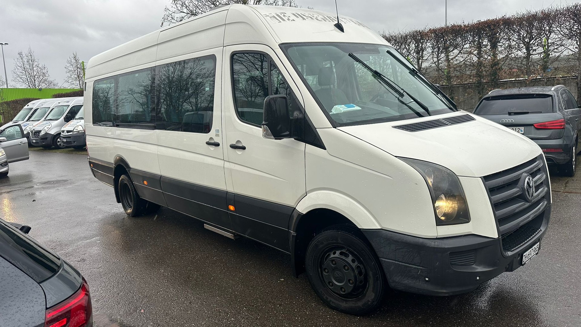 VW Crafter Schulbus, 30 Sitzplätze, MFK