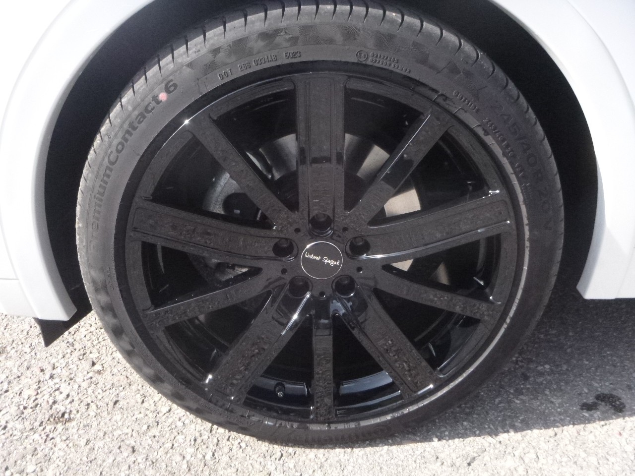 TOYOTA C-HR 2.0 PHEV CVT GR Sport Premire-image-1