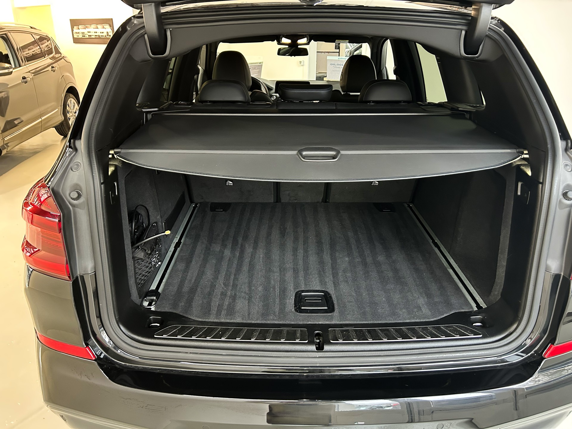 BMW X3 xDrive 48V 20d M Sport Steptronic-image-10