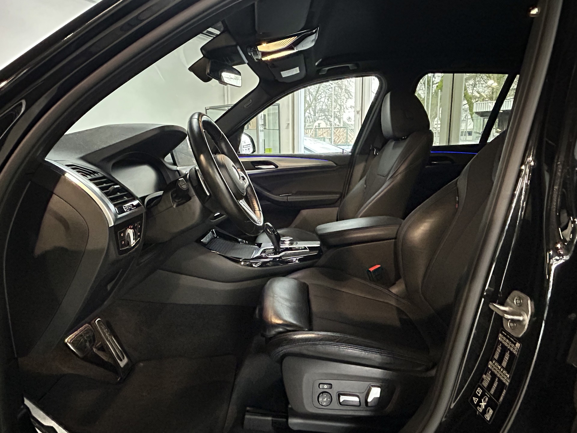 BMW X3 xDrive 48V 20d M Sport Steptronic-image-13