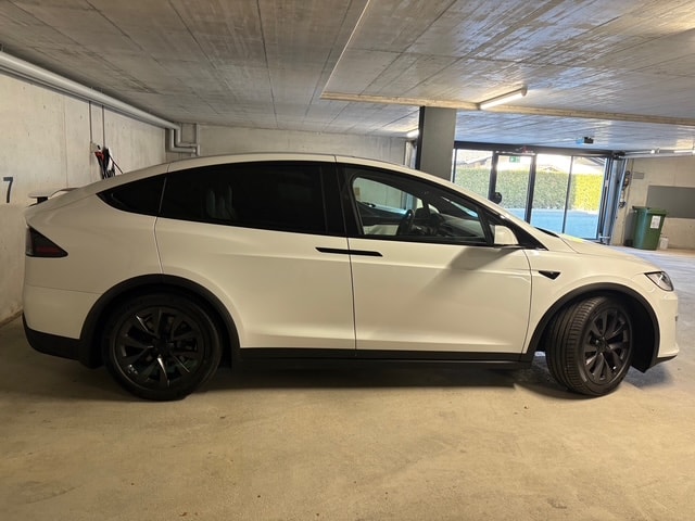 TESLA Model X 100kWh Palladium Long Range AWD-image-2