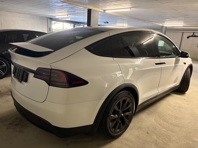 TESLA Model X 100kWh Palladium Long Range AWD-image-4