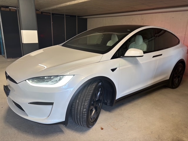 TESLA Model X 100kWh Palladium Long Range AWD-image-3