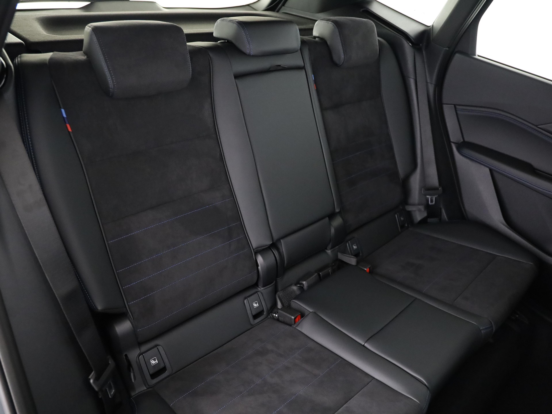 BMW 223i xDrive SDKG Active Tourer-image-15