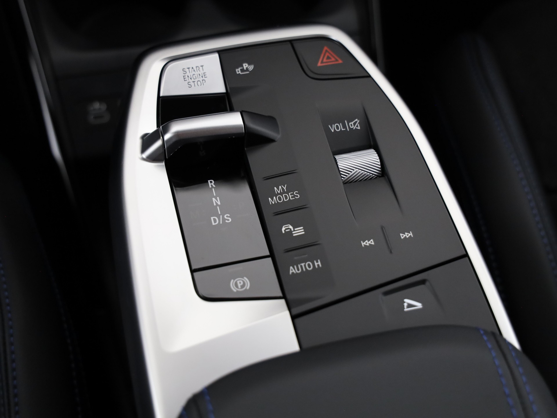 BMW 223i xDrive SDKG Active Tourer-image-17
