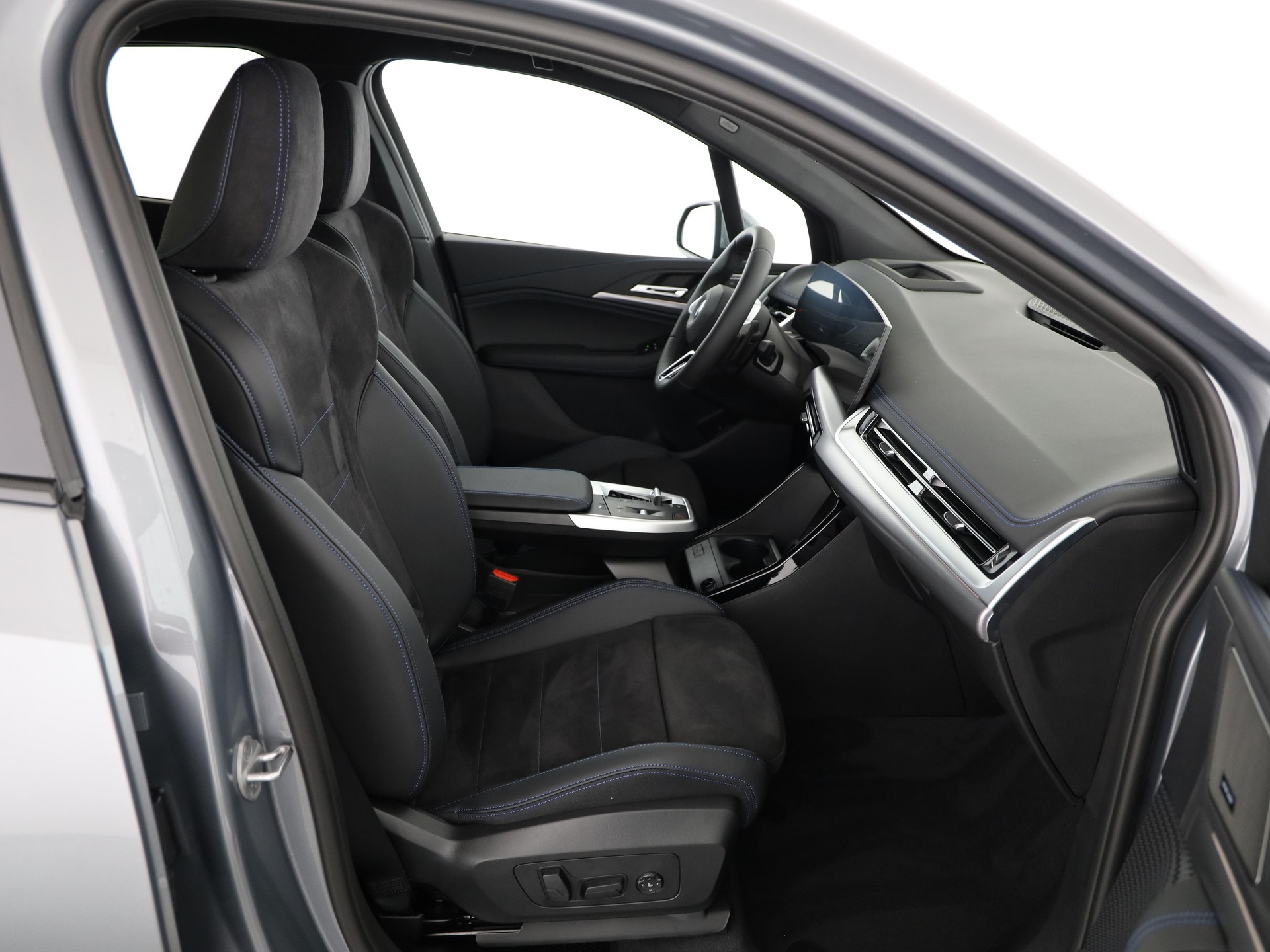 BMW 223i xDrive SDKG Active Tourer-image-14
