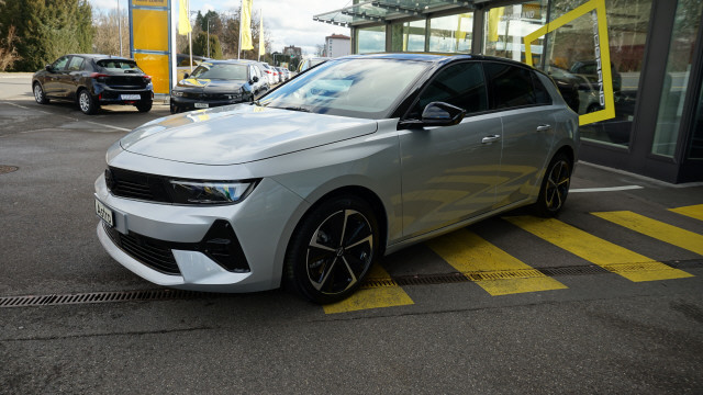 OPEL Astra 1.2i MHEV GS A-image-0