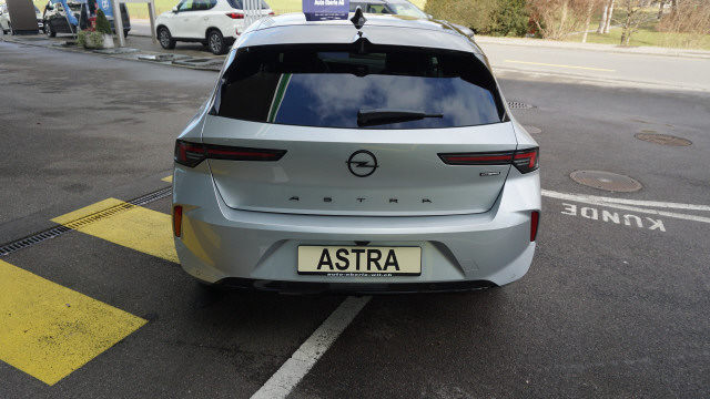 OPEL Astra 1.2i MHEV GS A-image-4