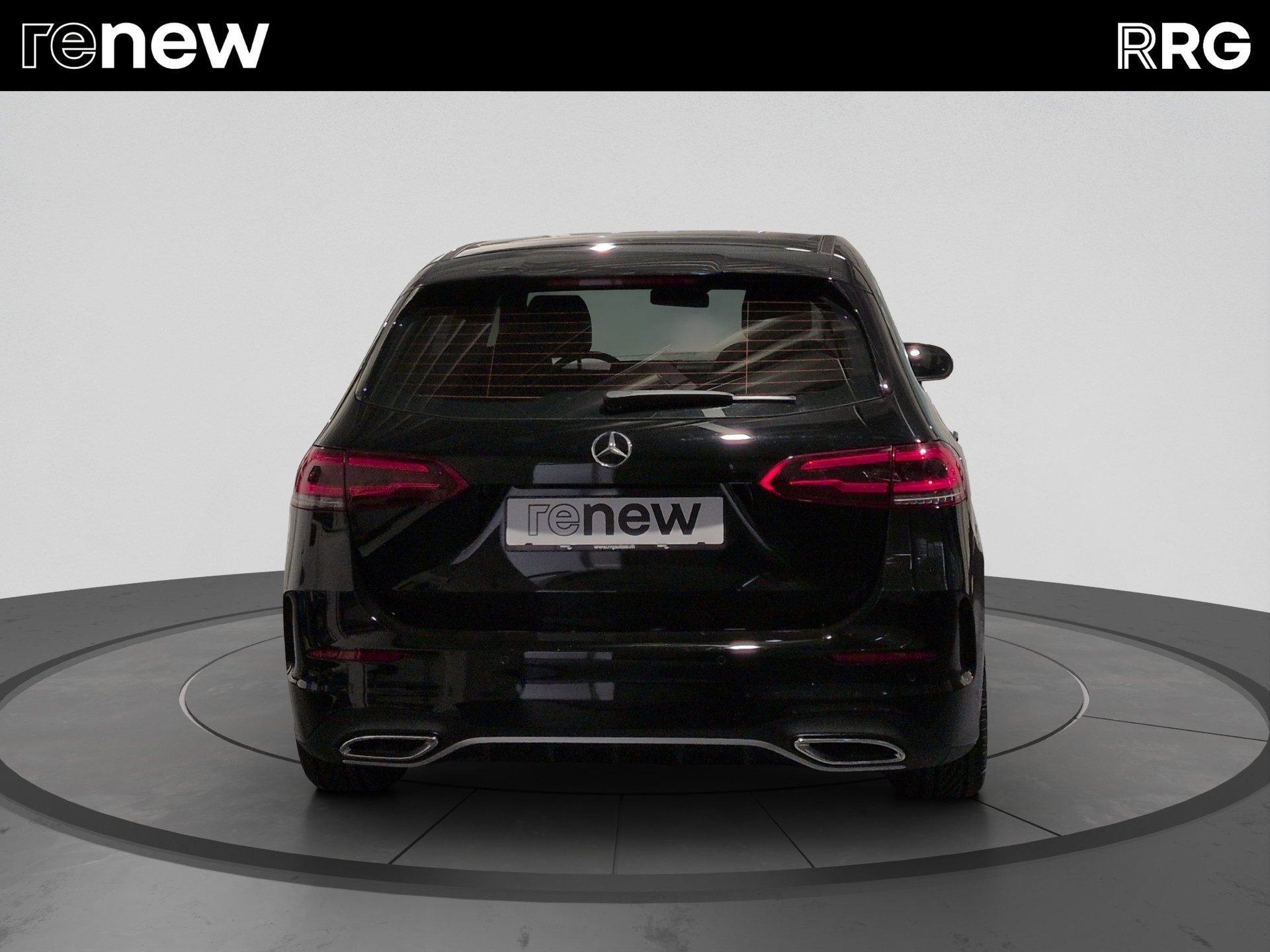 MERCEDES-BENZ B 250 4Matic AMG Line-image-3