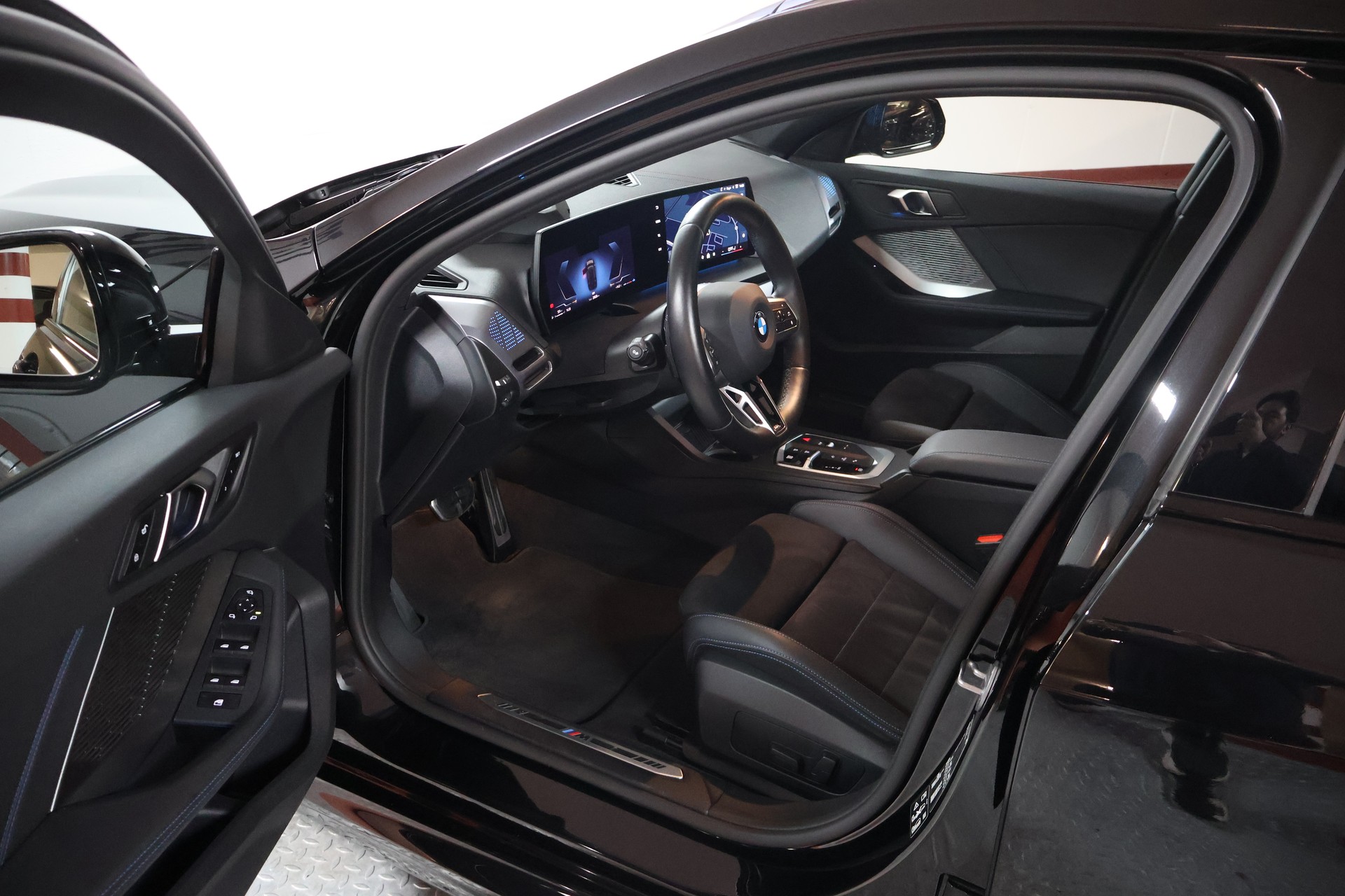 BMW 123 xDrive M Sport Steptronic-image-6