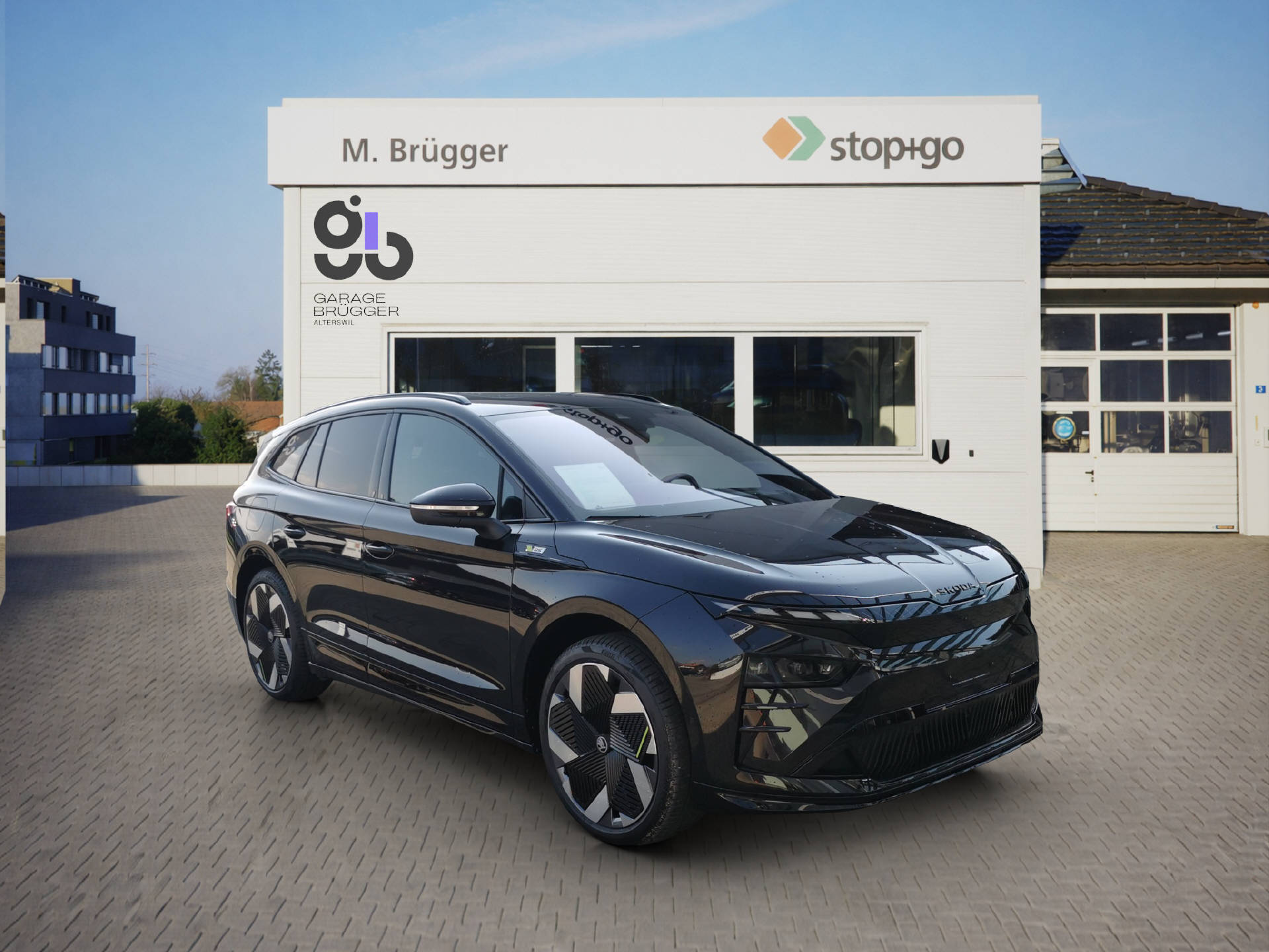 SKODA Enyaq RS 4x4-image-7