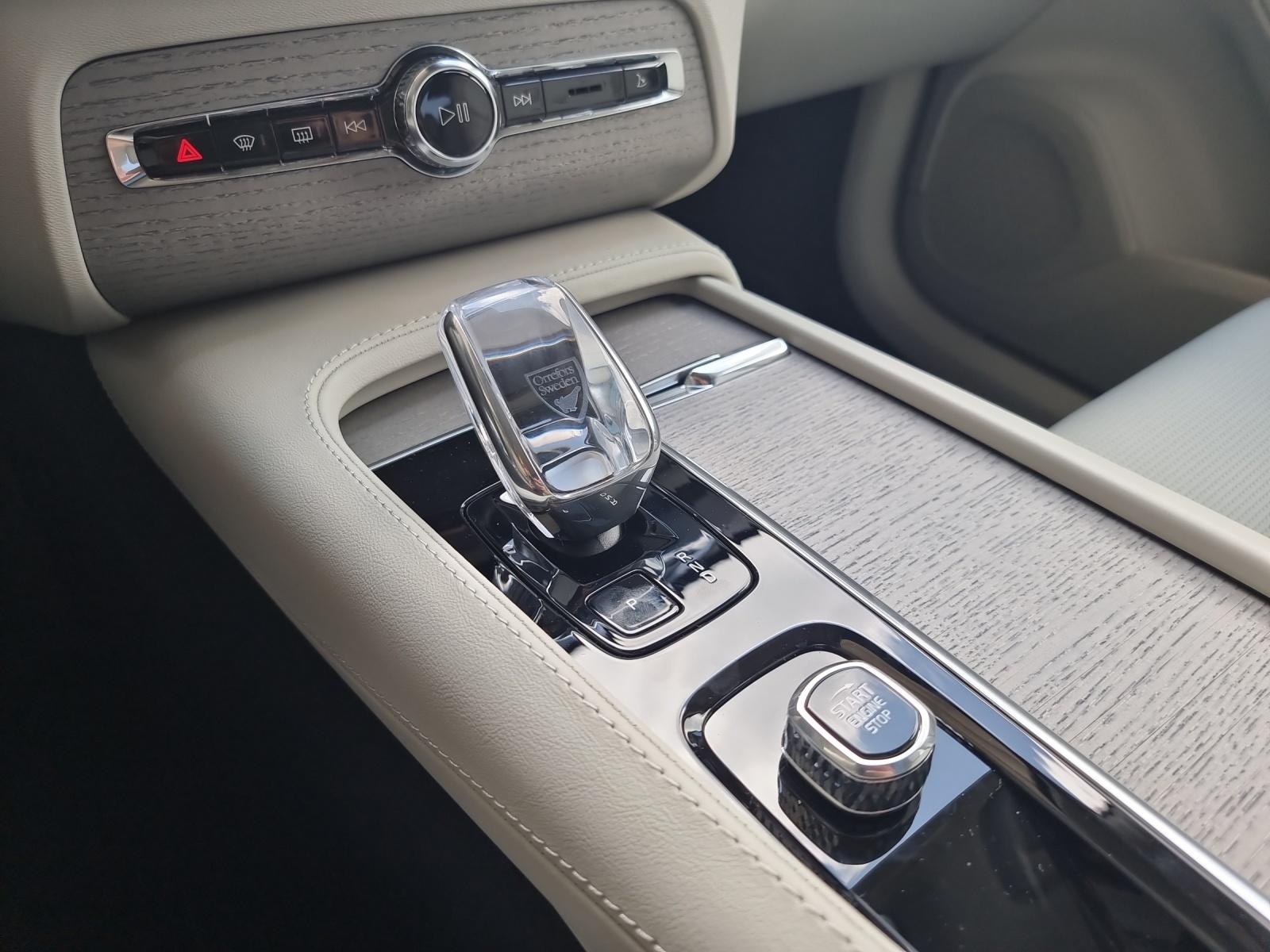VOLVO XC90 2.0 T8 TE Ultimate Bright 7P. eAWD-image-11