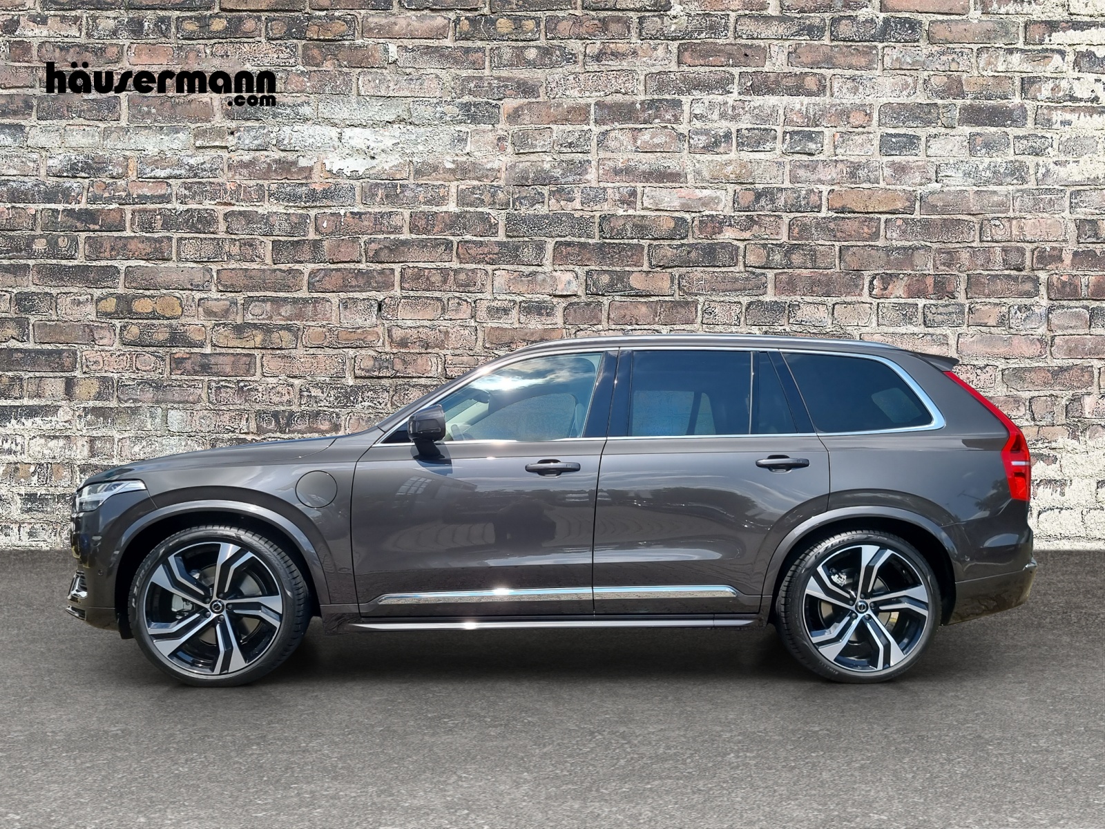 VOLVO XC90 2.0 T8 TE Ultimate Bright 7P. eAWD-showroom-element-2