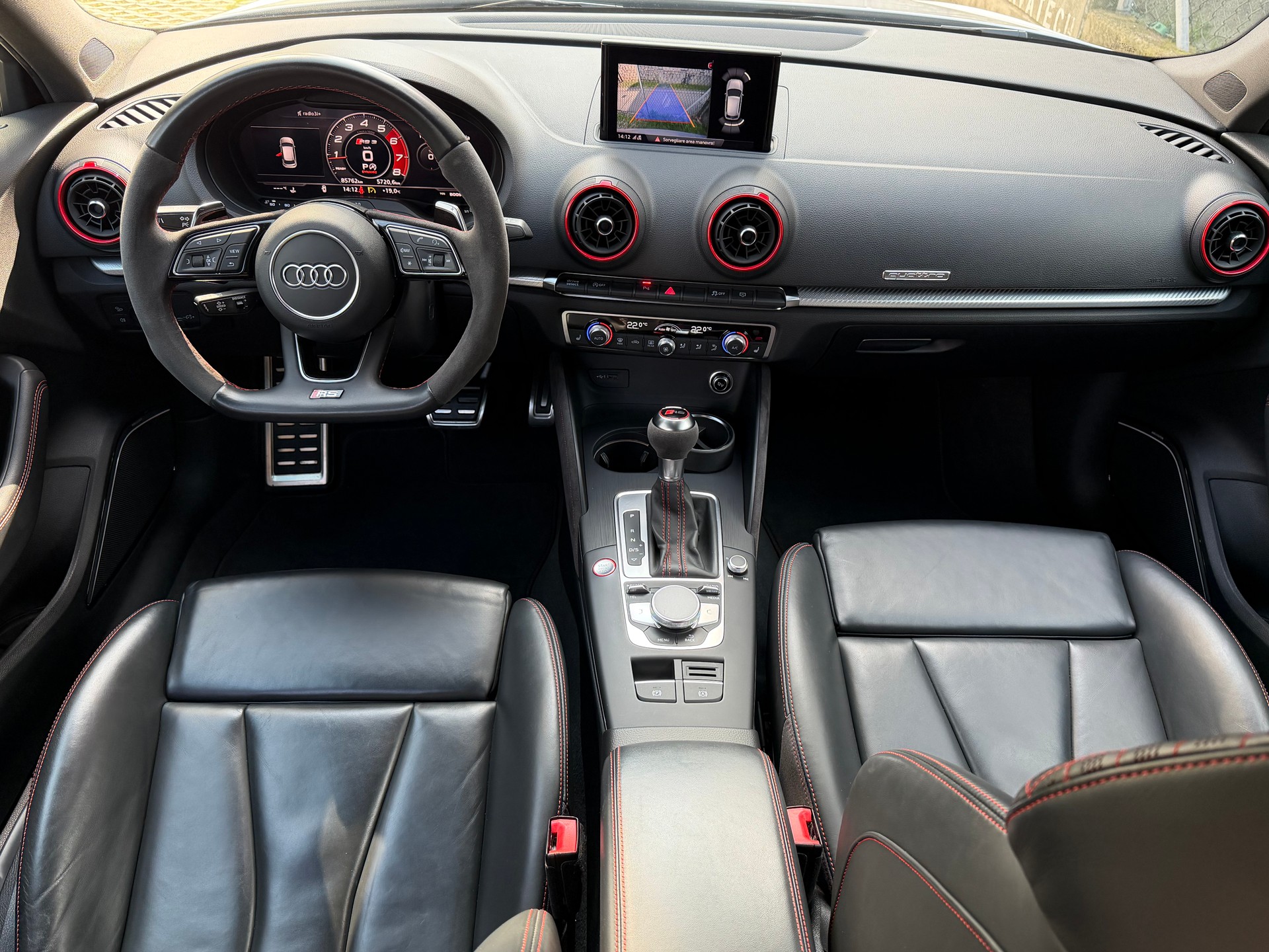 AUDI RS3 Sportback 2.5 TSI quattro S-tronic-image-10