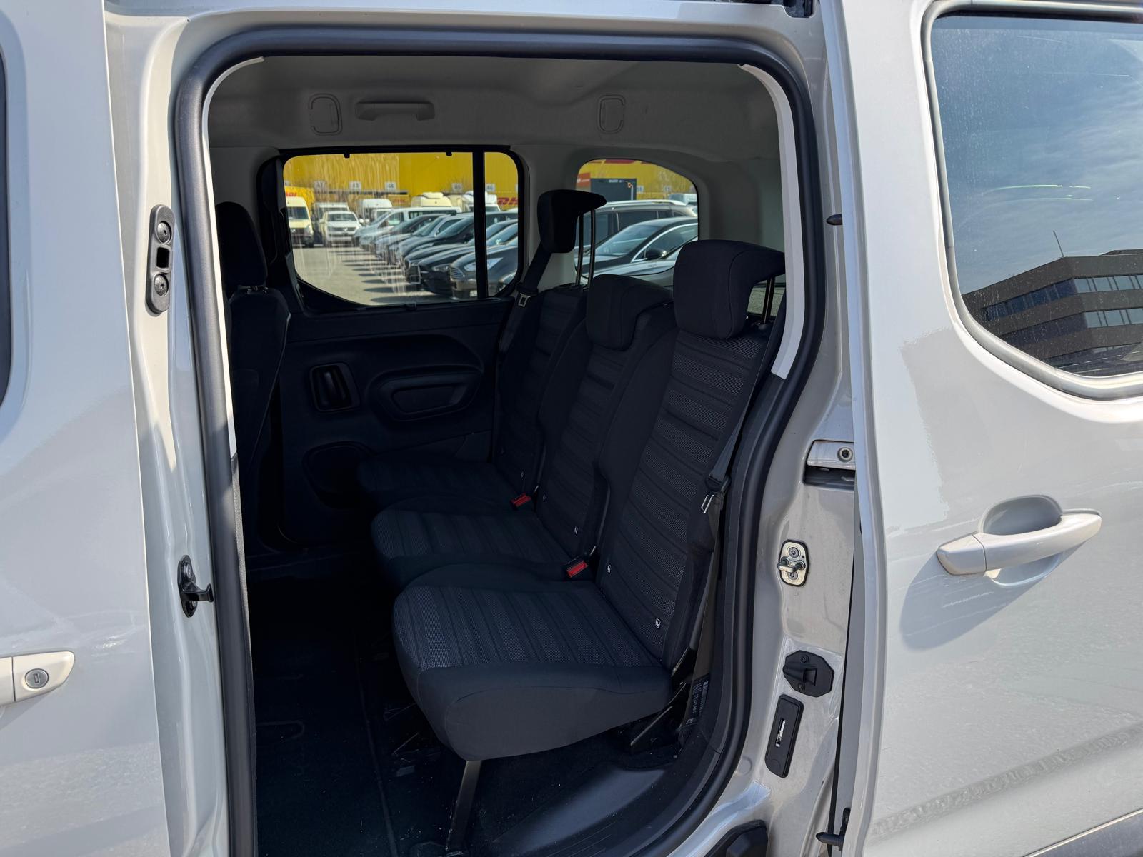 OPEL Combo Life 1.2 Edition S/S-image-13