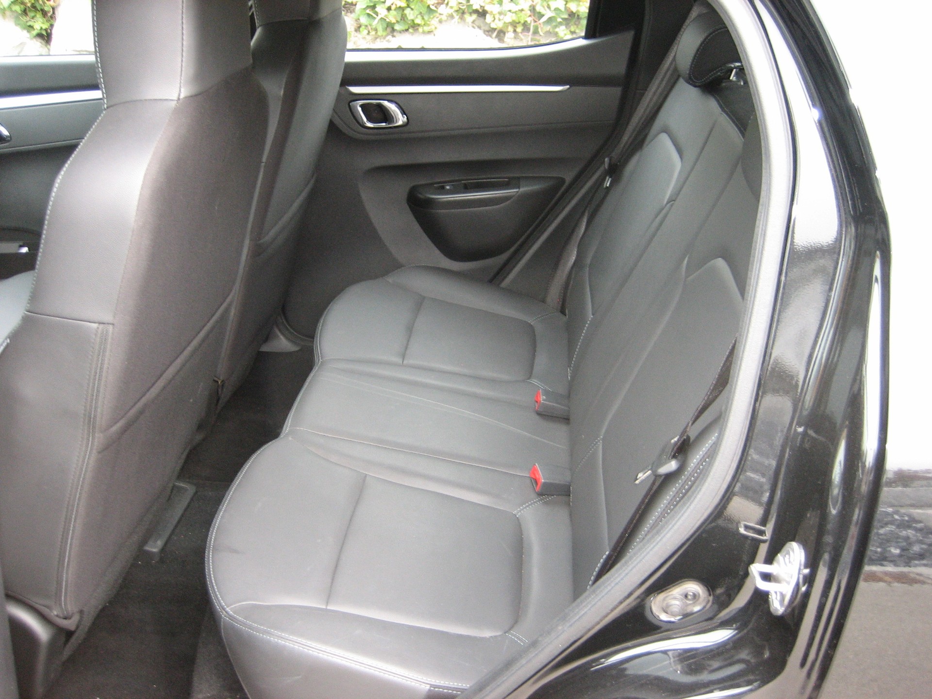 DACIA Spring 27 kWh Expression-image-3