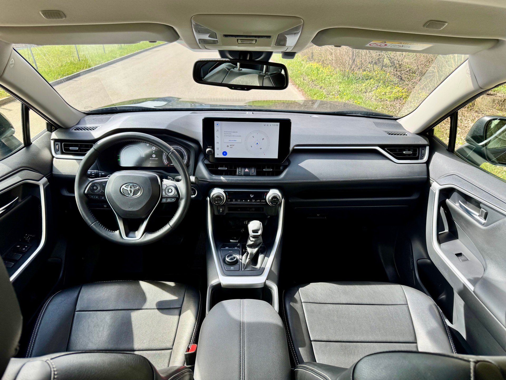 TOYOTA RAV-4 2.5 HSD Comfort e-CVT 4WD-image-5
