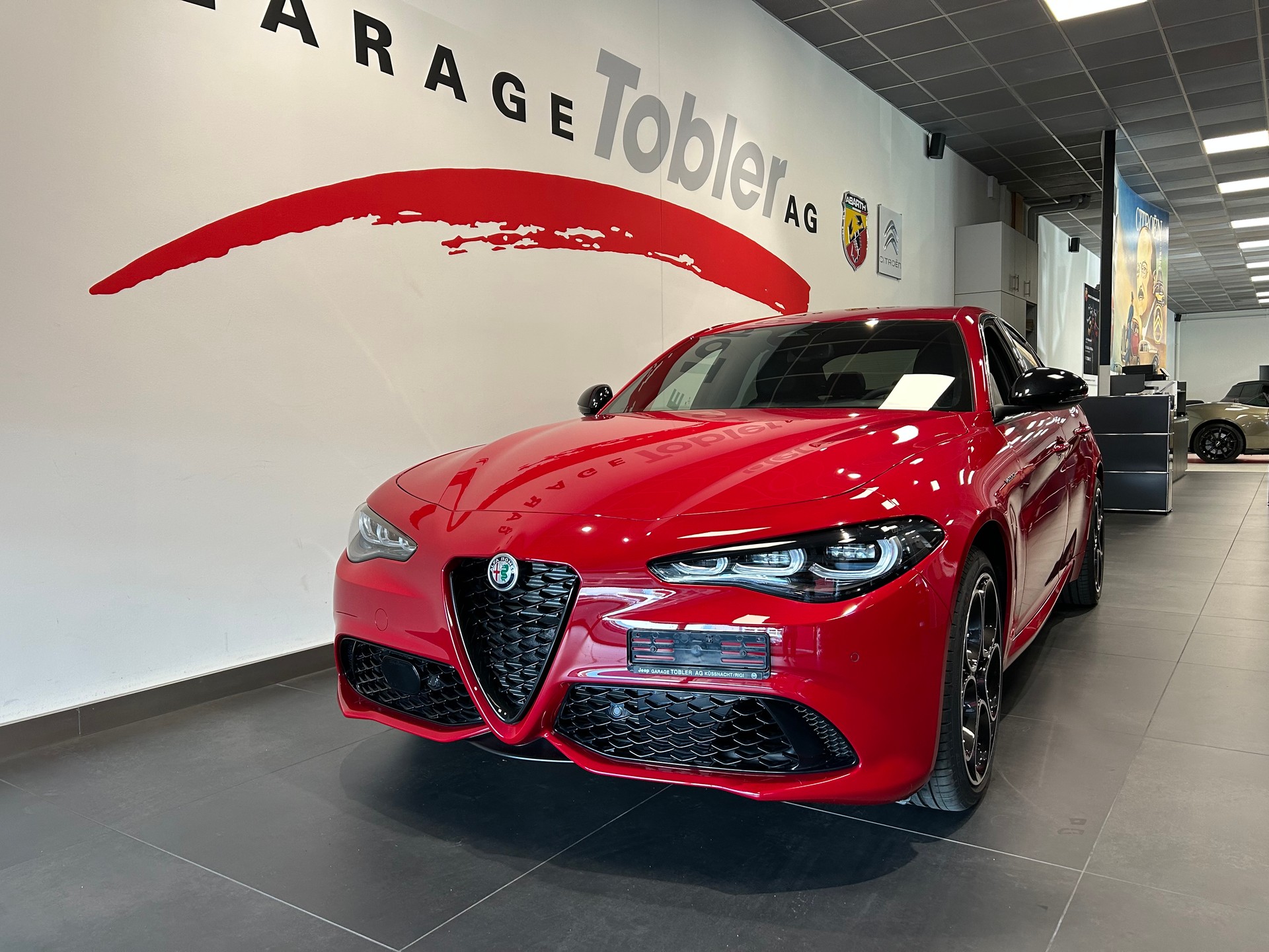 ALFA ROMEO Giulia 2.0 Veloce Q4 AT8-image-2