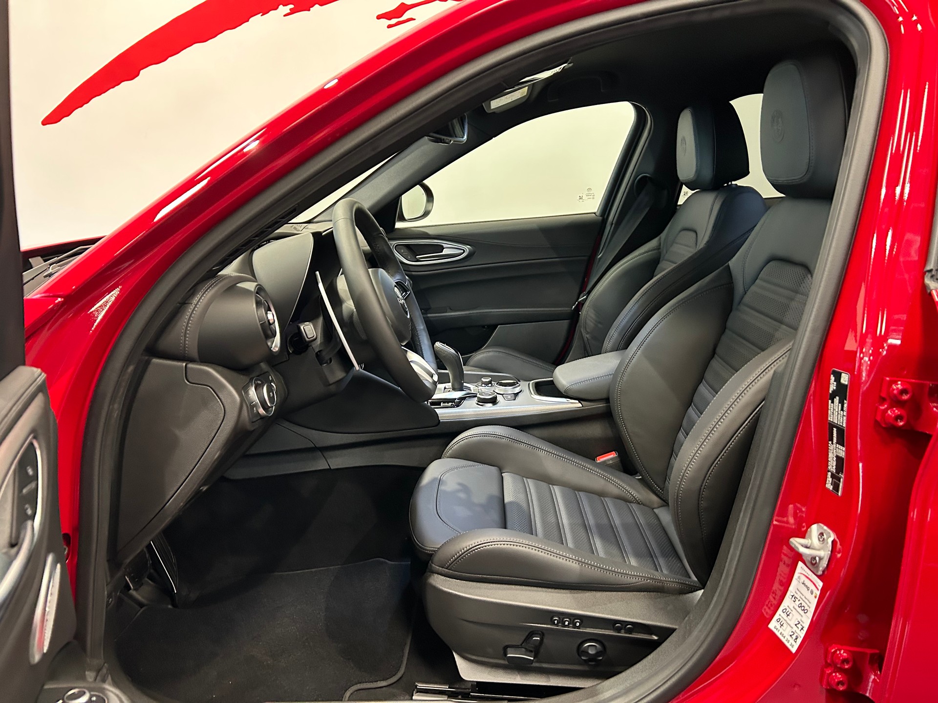ALFA ROMEO Giulia 2.0 Veloce Q4 AT8-image-6