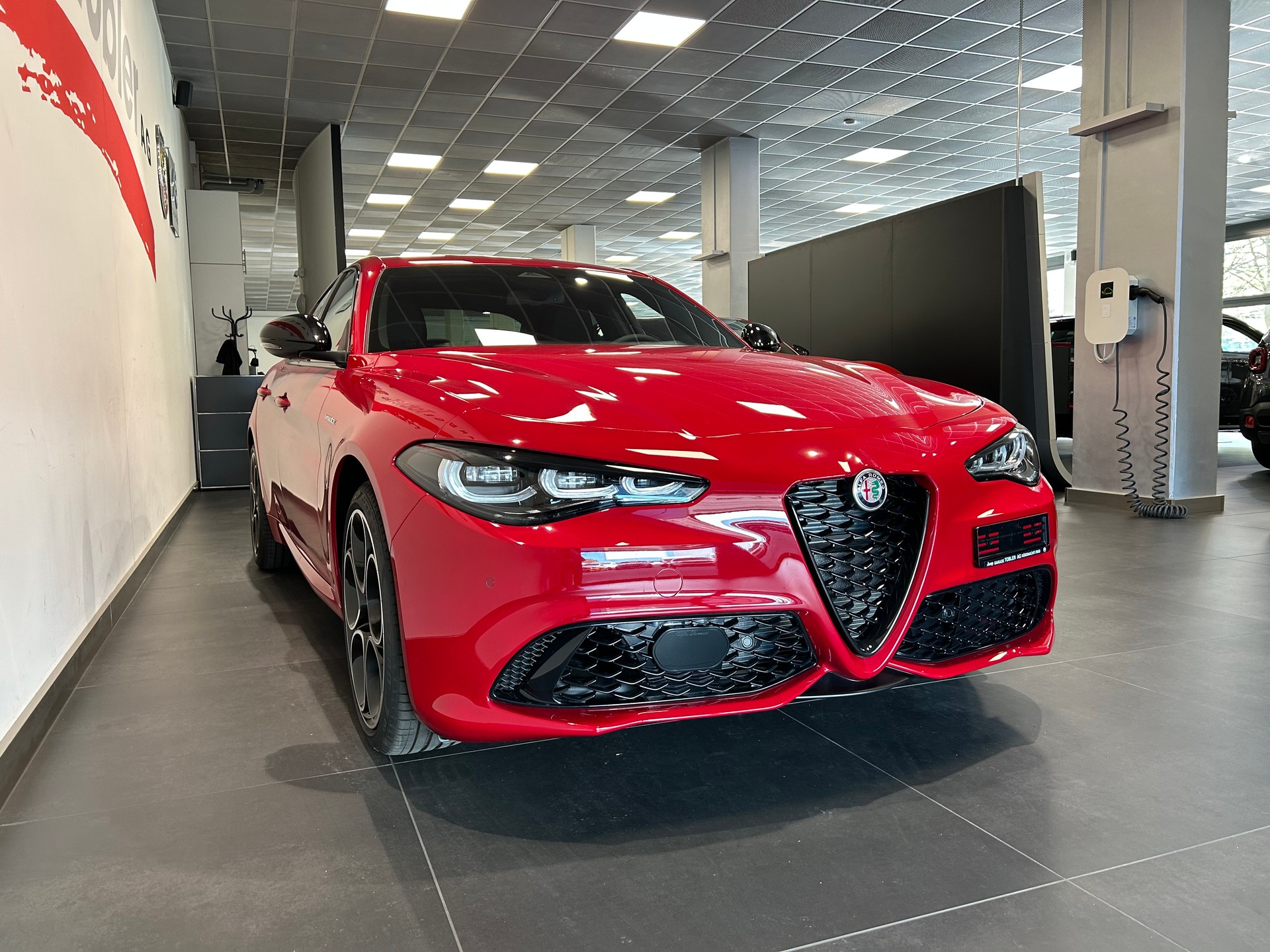 ALFA ROMEO Giulia 2.0 Veloce Q4 AT8-image-3