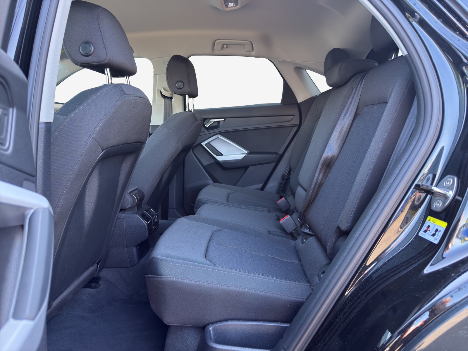 AUDI Q3 Sportback 35 TFSI Attraction S-tronic-image-11