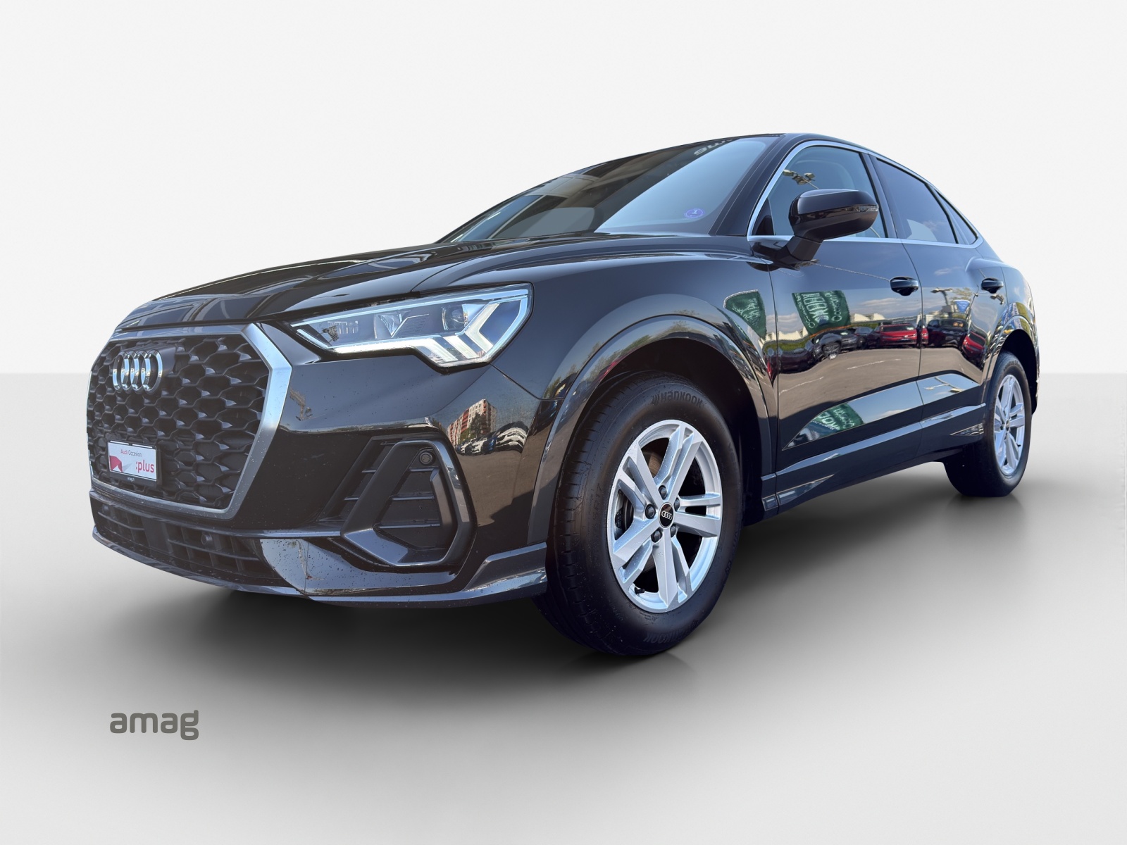 AUDI Q3 Sportback 35 TFSI Attraction S-tronic-image-0