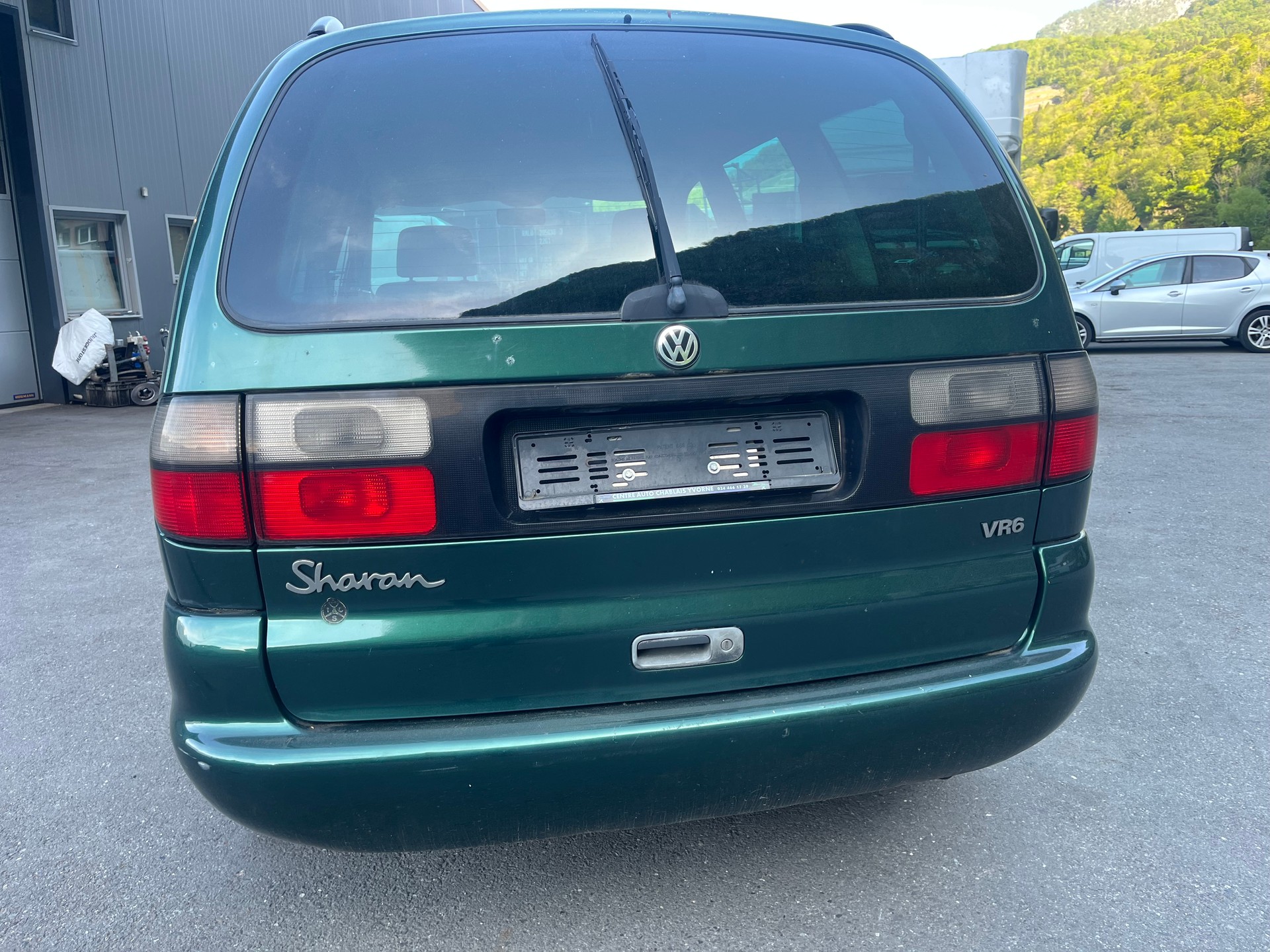 VW Sharan 2.8 VR6 Trendline-image-4