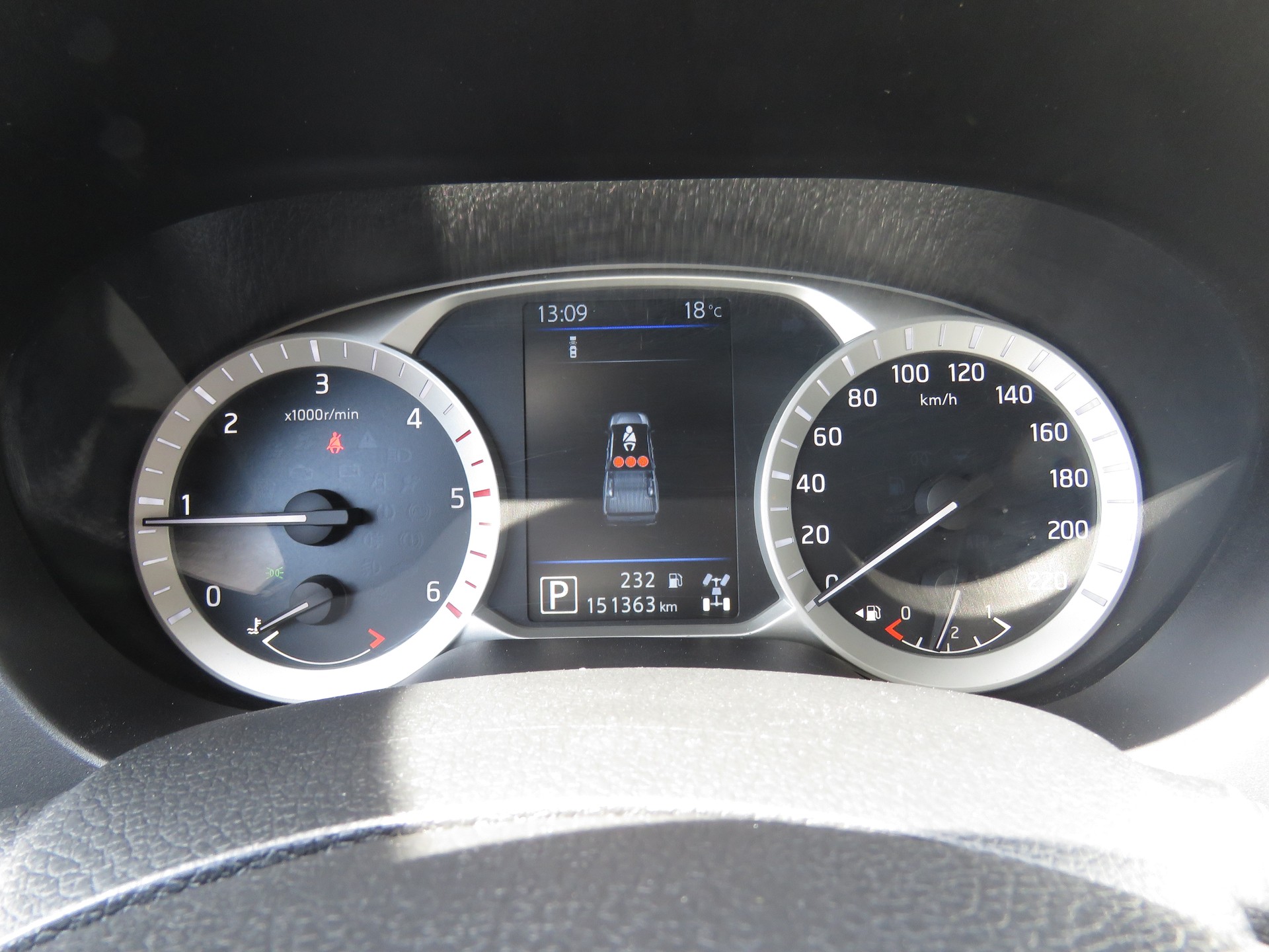 NISSAN Navara Double Cab Tekna 2.3 dCi 4WD-image-15