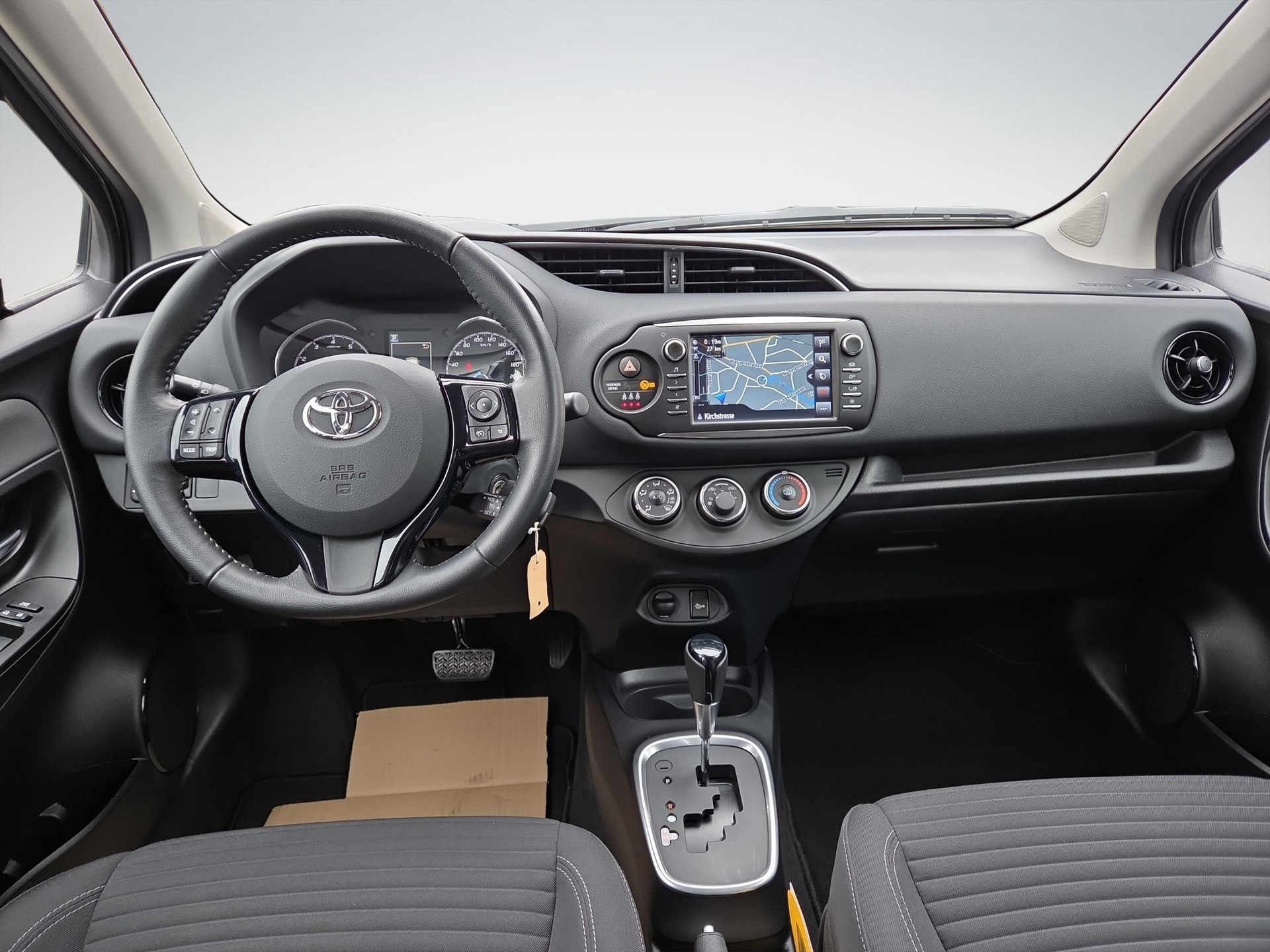TOYOTA Yaris 1.5 VVT-iE Trend MdS-image-11