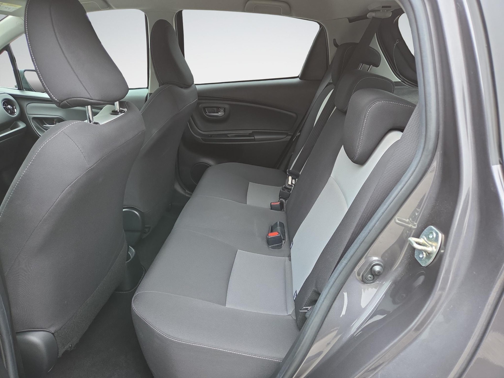 TOYOTA Yaris 1.5 VVT-iE Trend MdS-image-14
