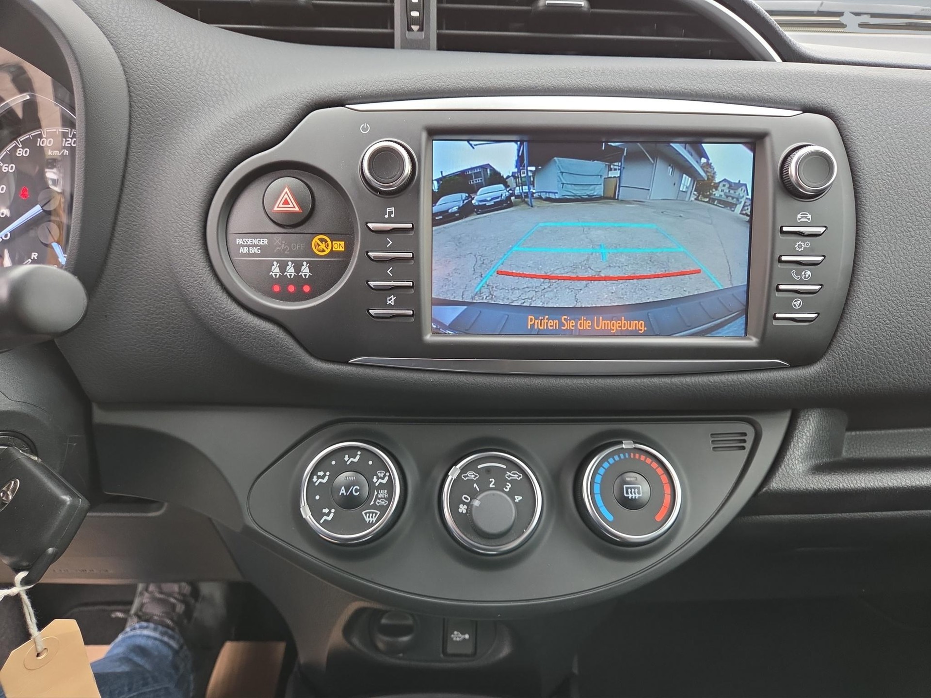 TOYOTA Yaris 1.5 VVT-iE Trend MdS-image-13