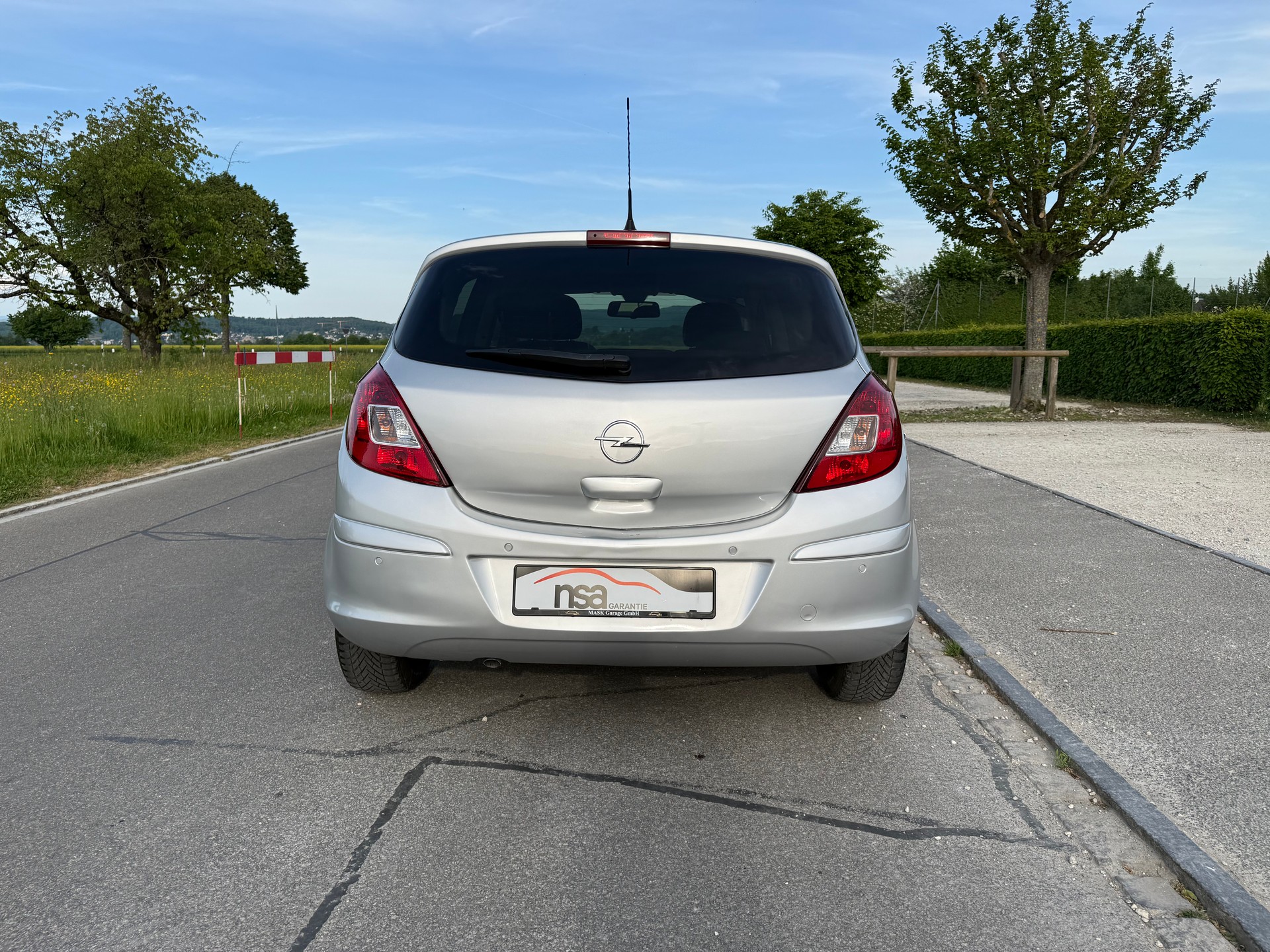 OPEL Corsa 1.4 TP Anniversary Automatic-image-3