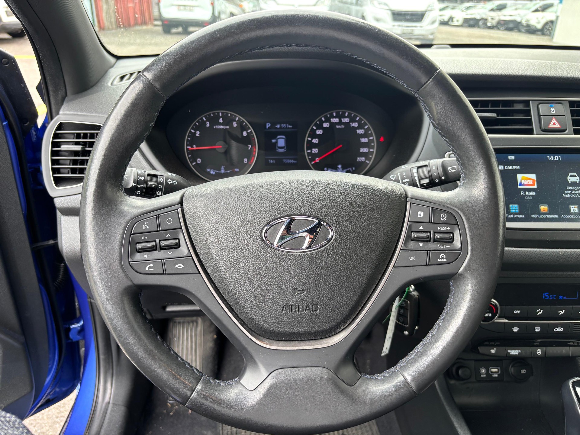 HYUNDAI i20 1.0 T-GDi 120 Amplia-image-13