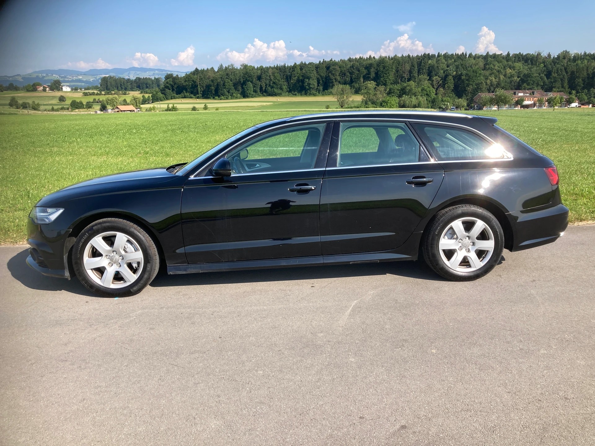 AUDI A6 Avant 3.0 TDI V6 Attraction quattro S-tronic-image-4