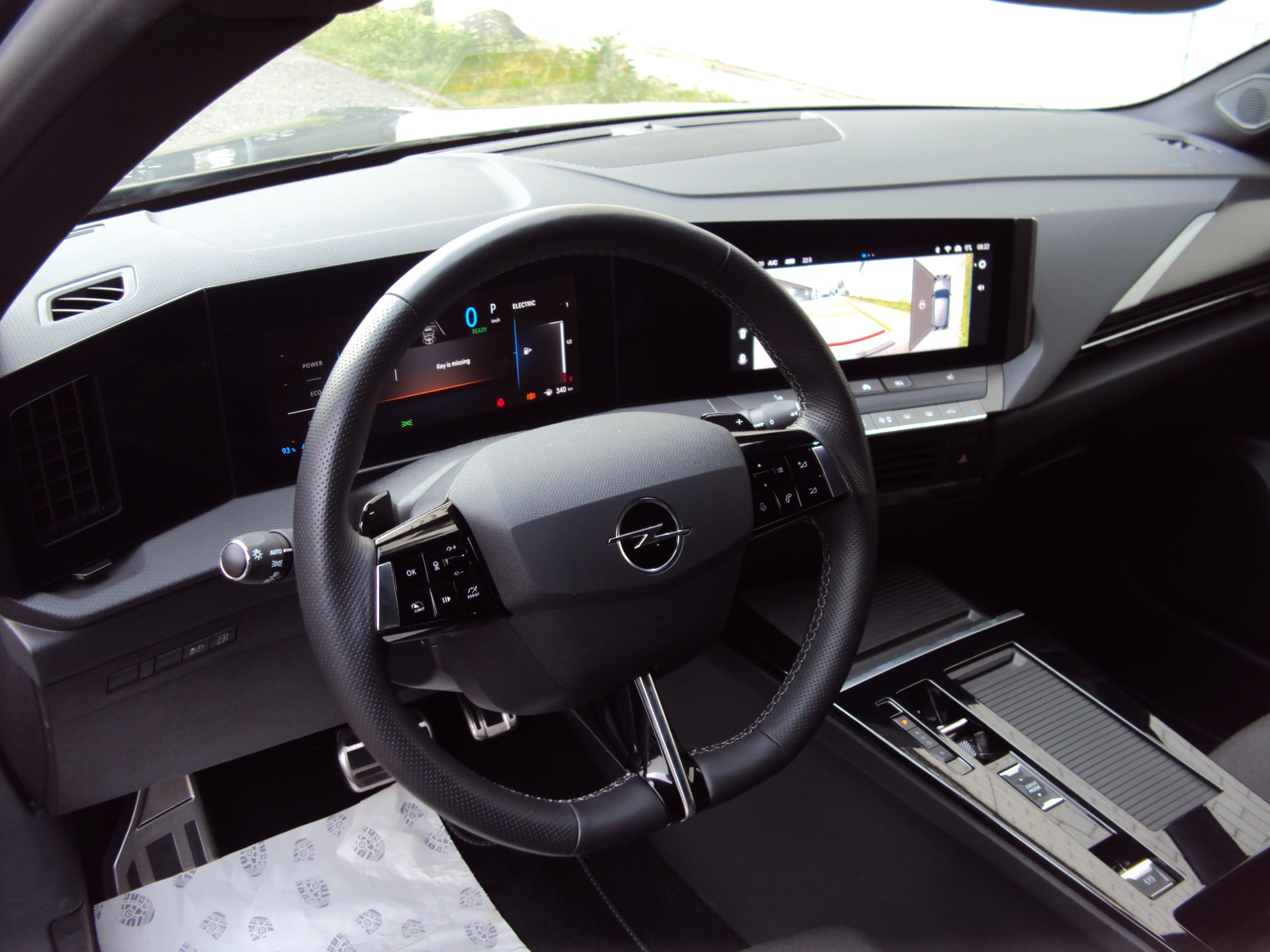 OPEL Astra Sports Tourer 1.6 PHEV Turbo GS A-image-11