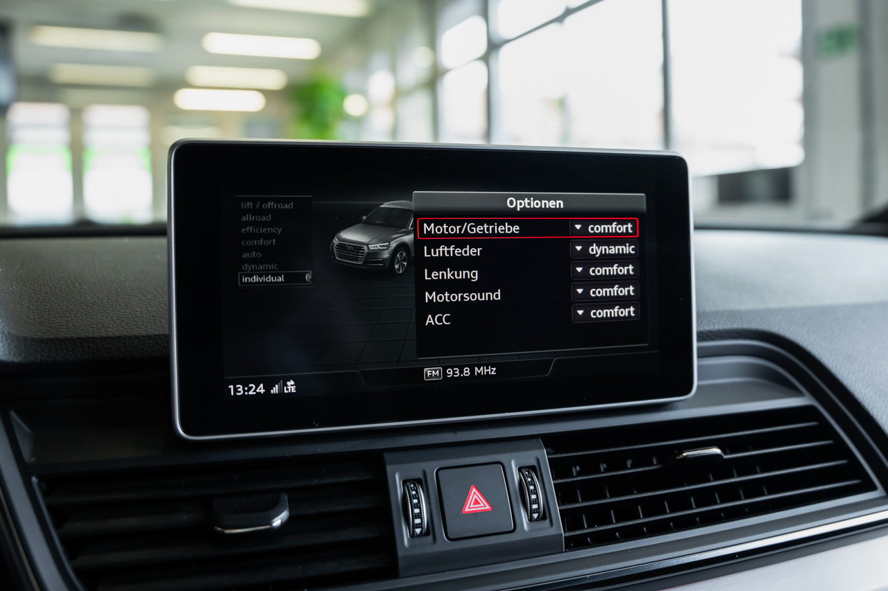 AUDI SQ5 3.0 TFSI quattro S-tronic-image-21