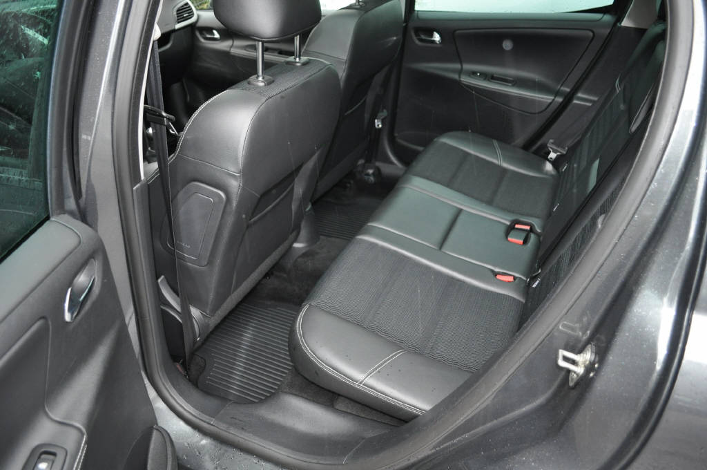 PEUGEOT 207 SW 1.6 16V Outdoor-image-8