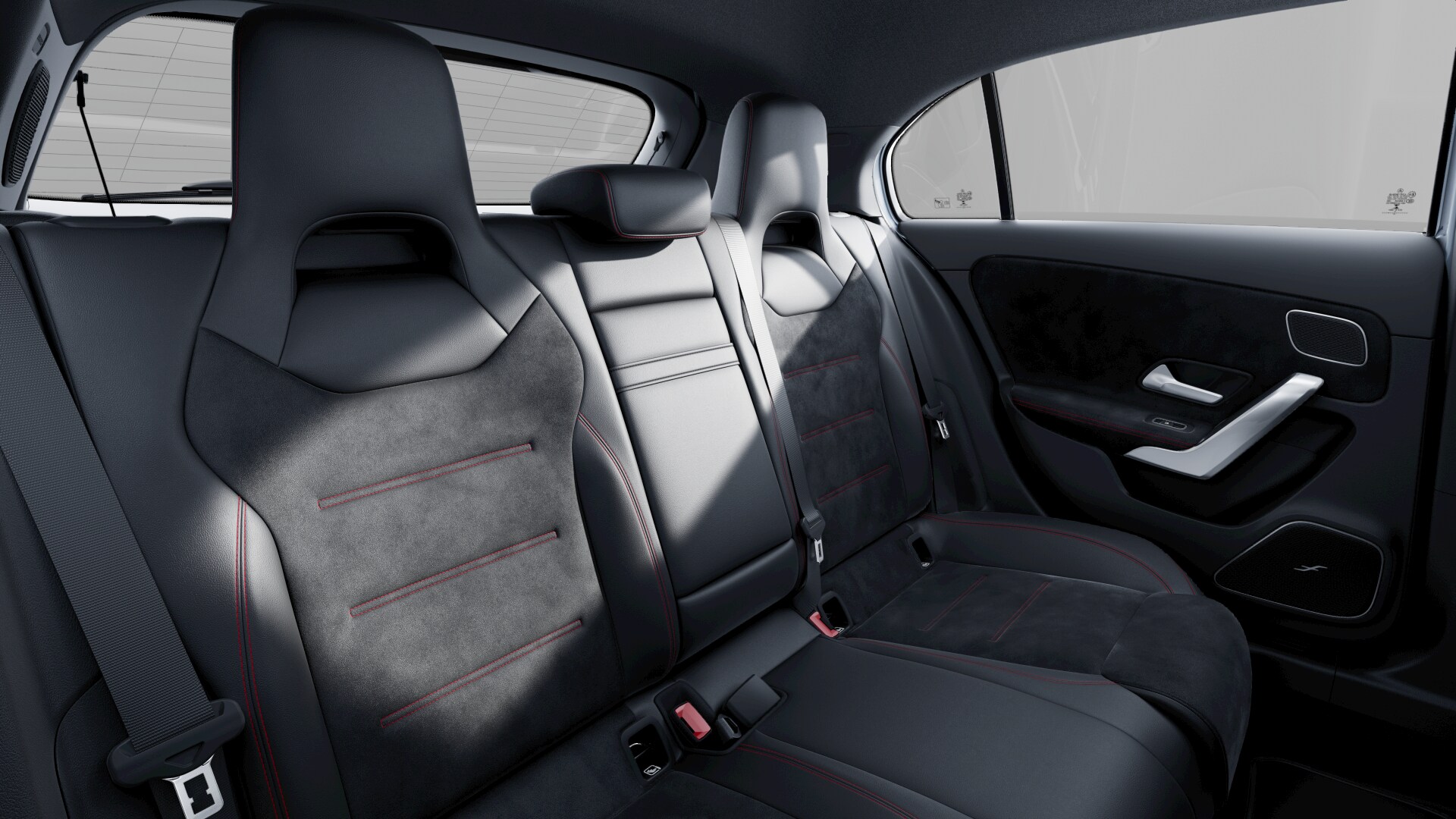 MERCEDES-BENZ A 250 AMG Line 4MATIC-image-6