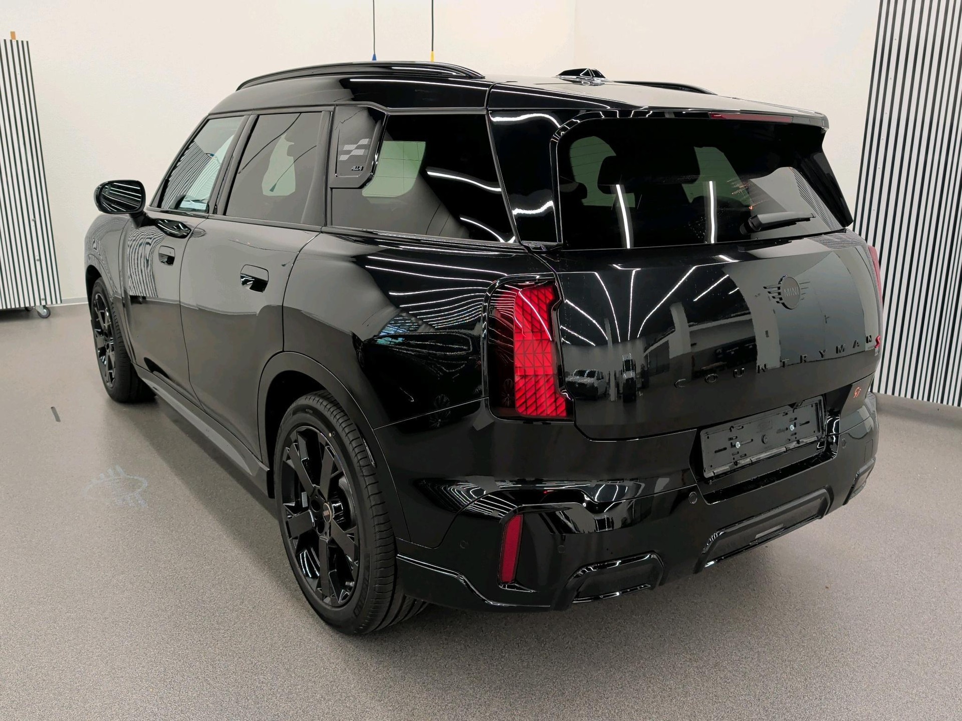 MINI Countryman S ALL4-image-9